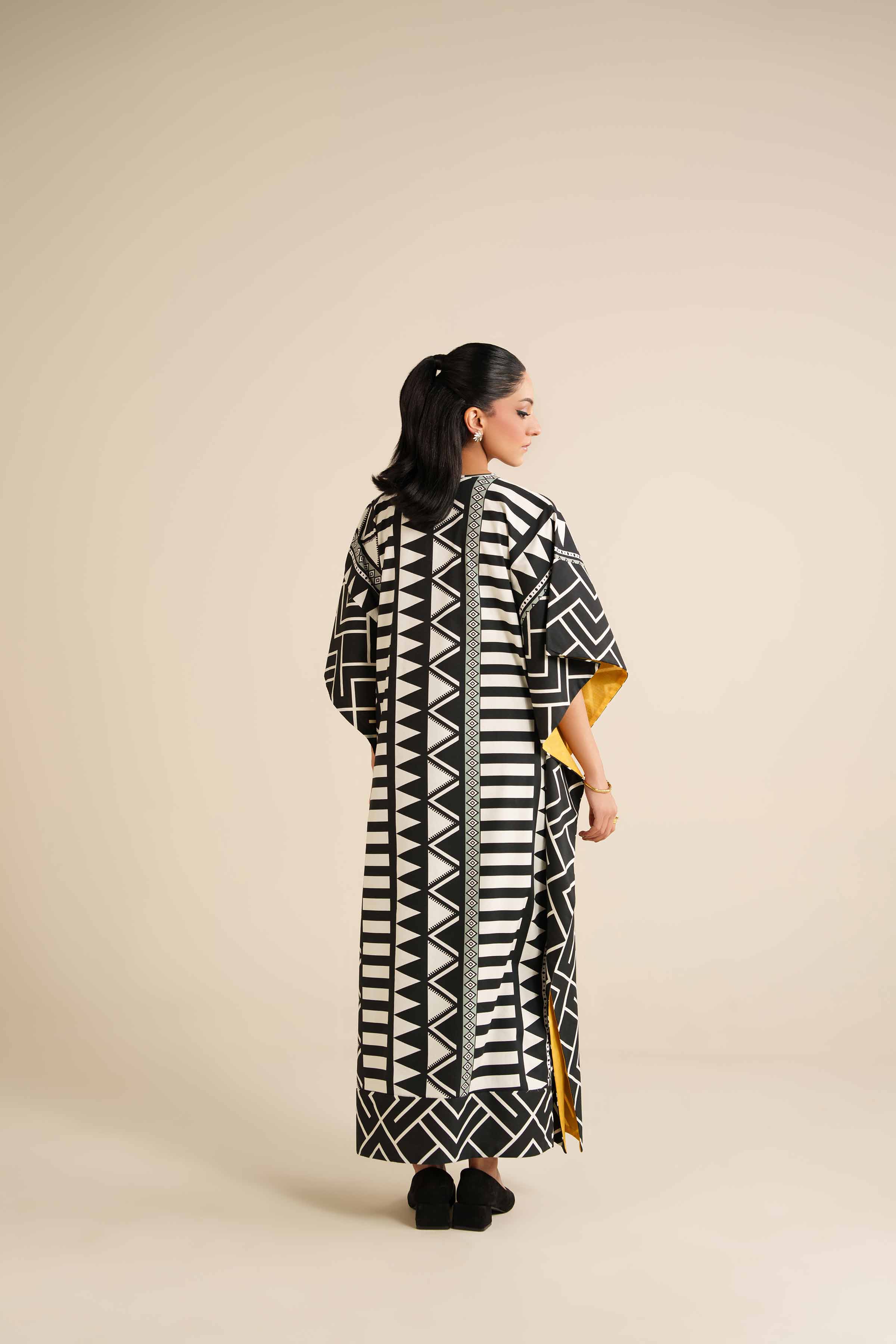 Printed Kaftan - FW25-30 for Women - Pret Collection | Nishat | Shop Online