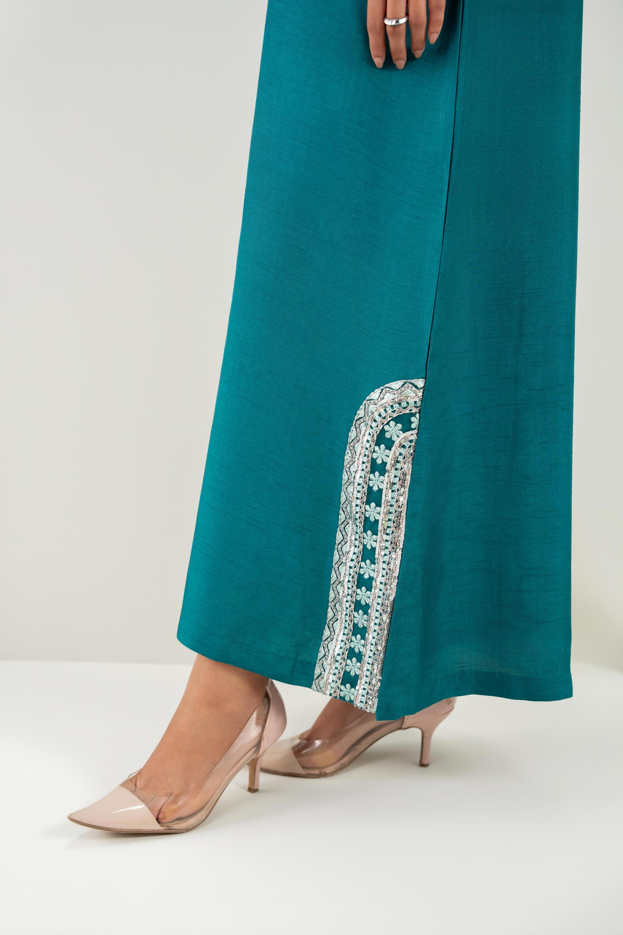 Embroidered Kaftan - FW25-66