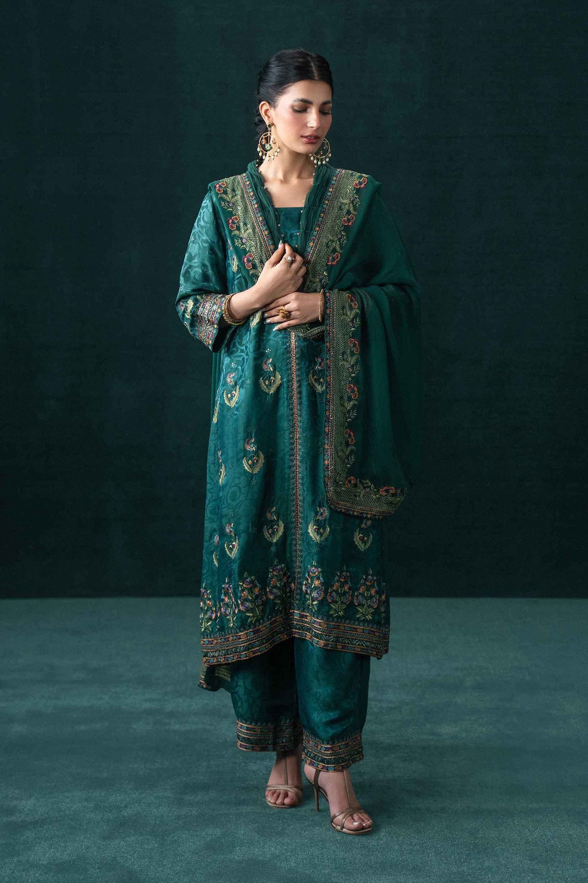 3 Piece - Embroidered Suit - KBS26-86