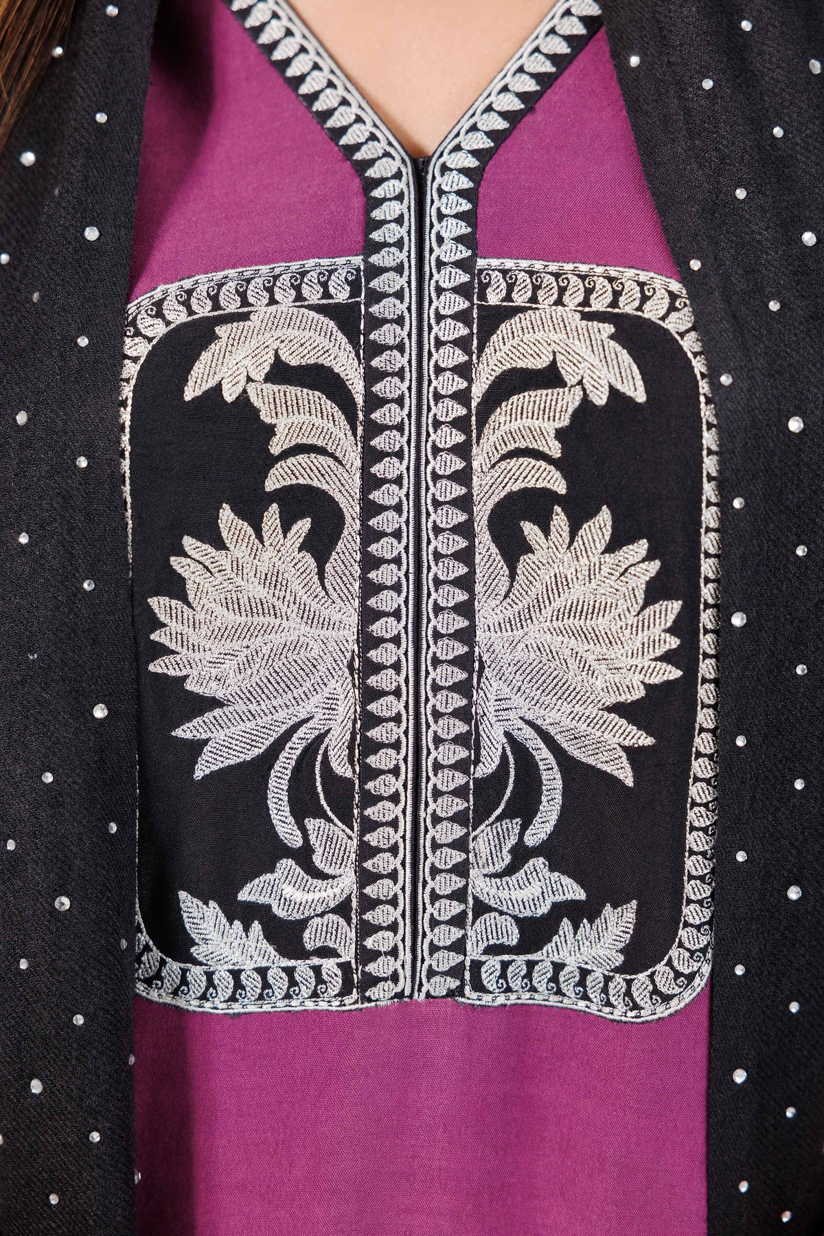 3 Piece - Embroidered Suit - KBW25-40