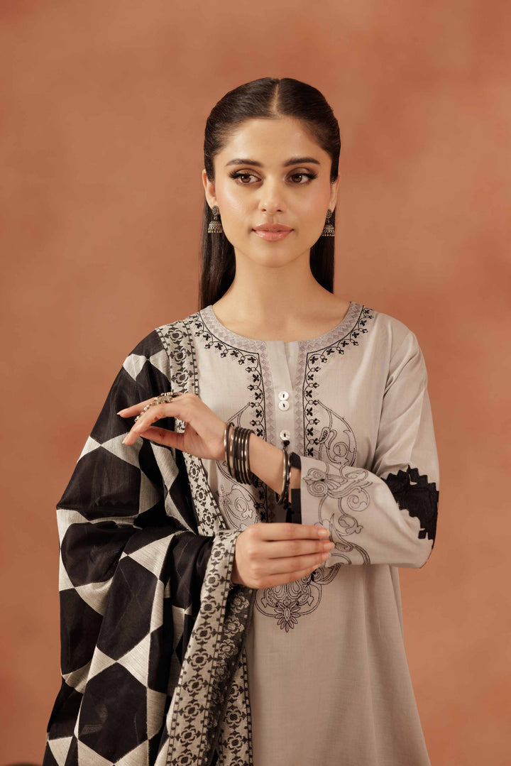 3 Piece - Embroidered Suit - KFE25-125 for Women - Luxury Pret Collection | Nishat | Shop Online