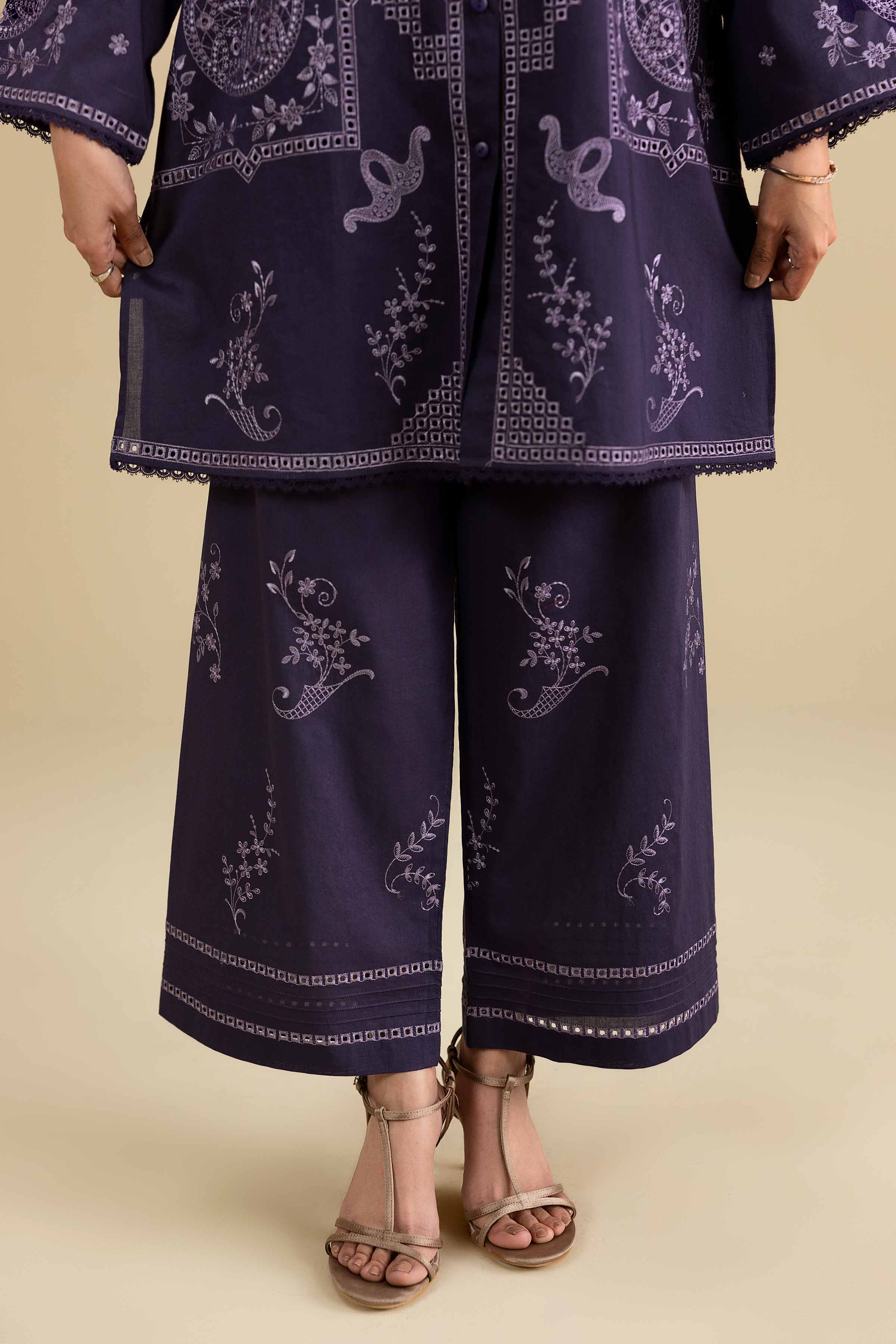 2 Piece - Embroidered Suit - KFE26-156