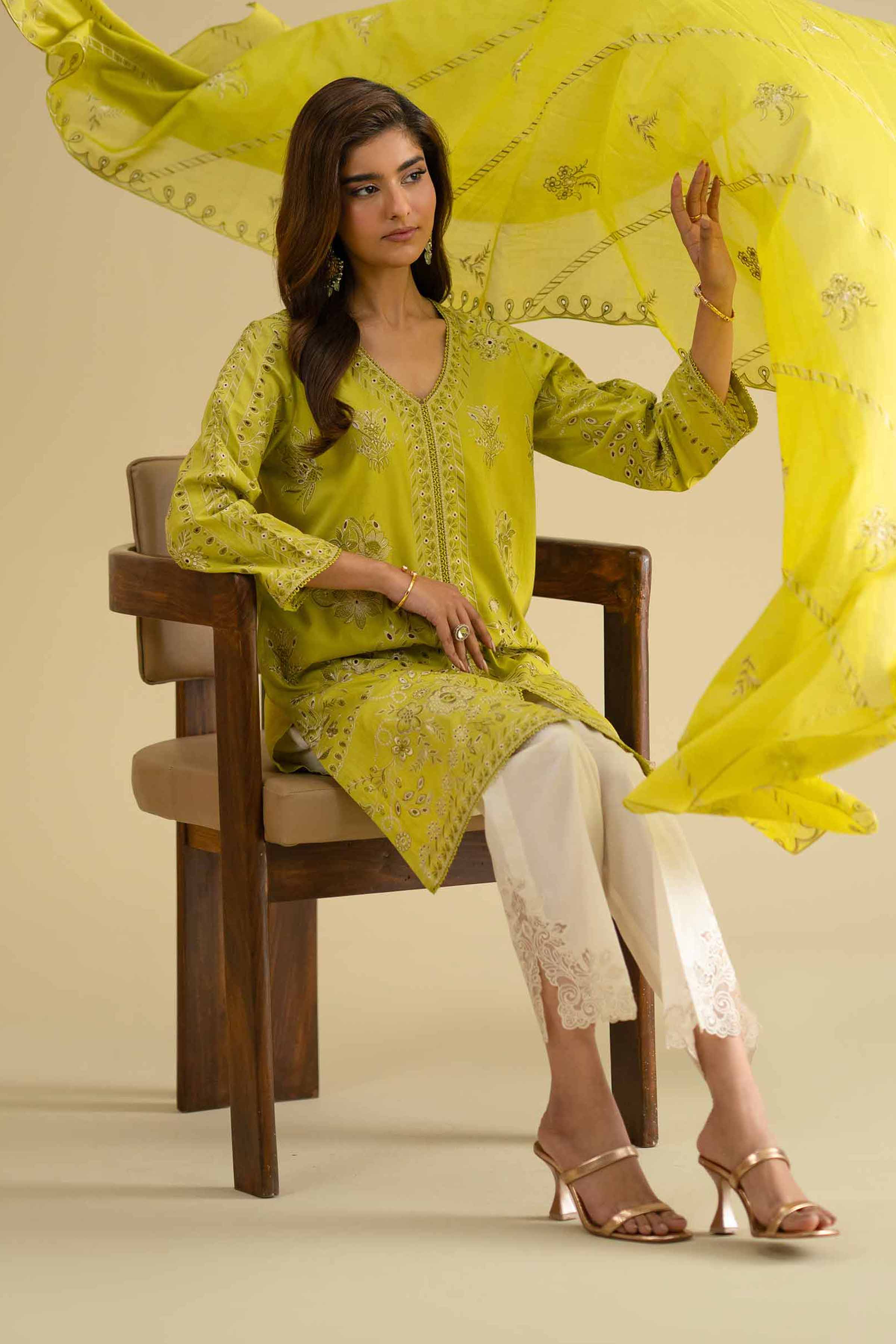 2 Piece - Embroidered Suit - KFE26-18 for Women - Pret Collection | Nishat | Shop Online