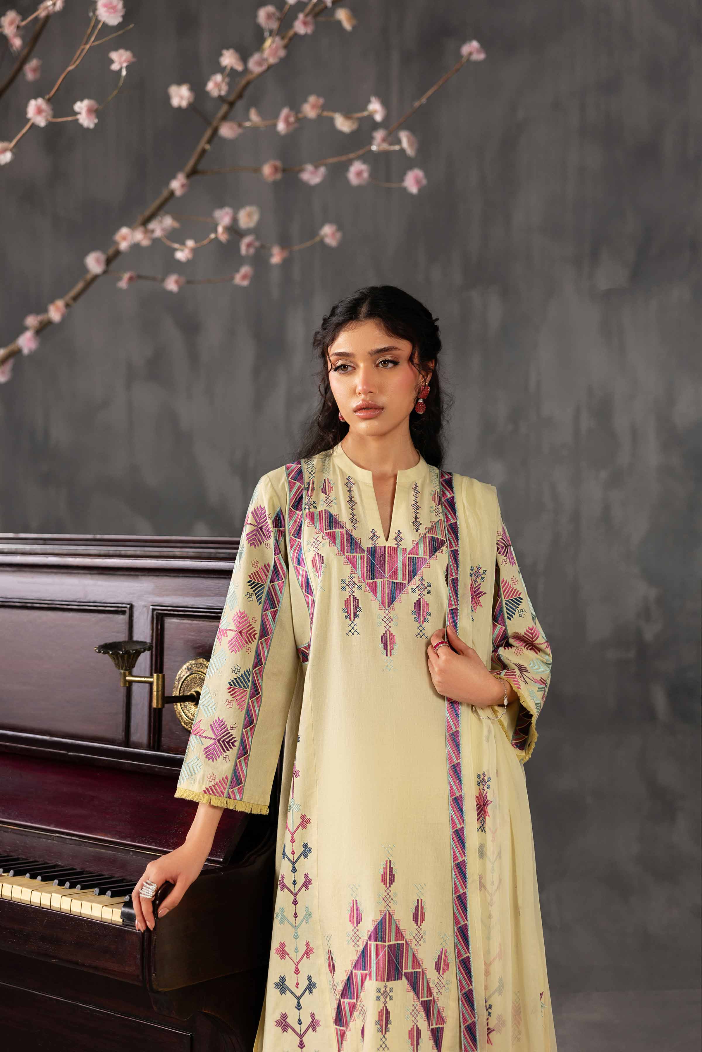 3 Piece - Embroidered Suit - KFE26-94