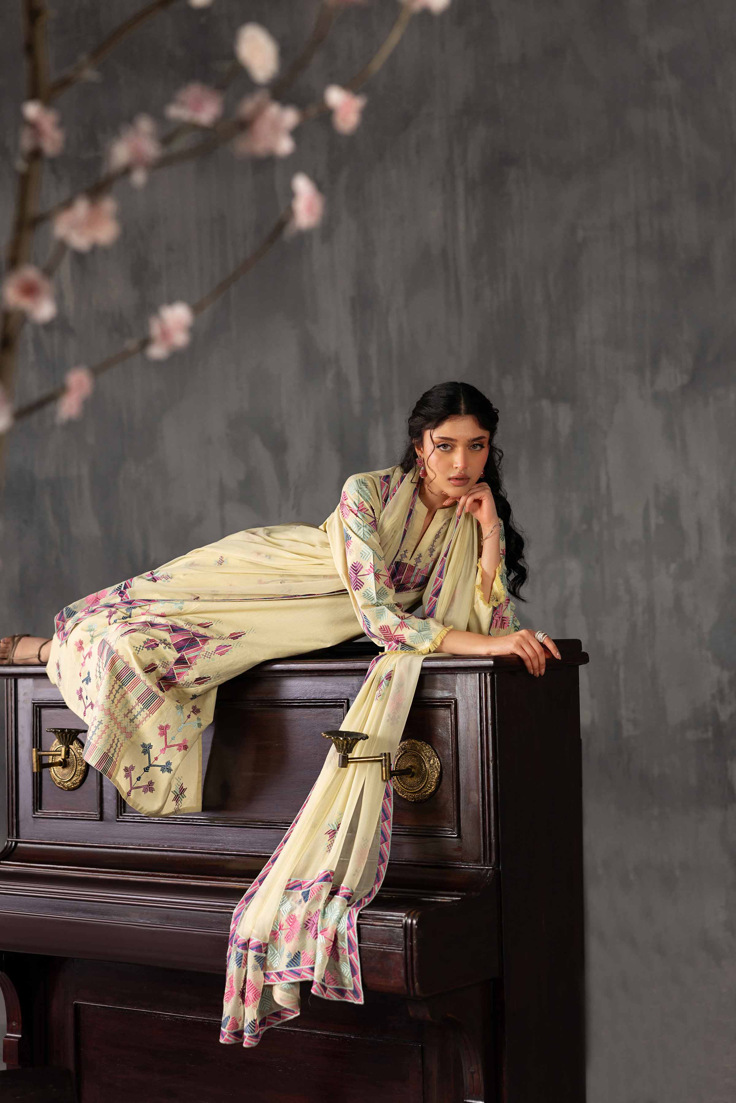 3 Piece - Embroidered Suit - KFE26-94