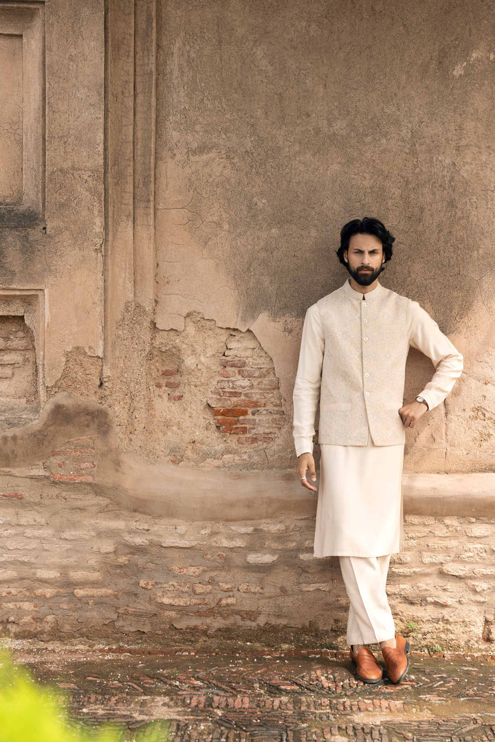 Embroidered Waistcoat - KNW25-01 for Men - Ready To Wear Collection | Nishat | Shop Online