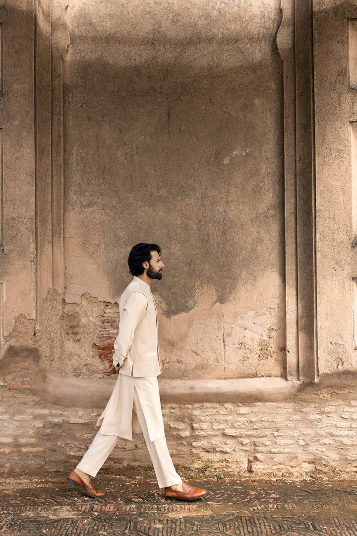 Embroidered Waistcoat - KNW25-01 for Men - Ready To Wear Collection | Nishat | Shop Online