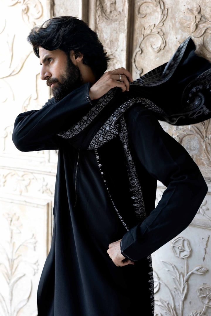 Embroidered Shawl - KNW25-10 for Men - Ready To Wear Collection | Nishat | Shop Online