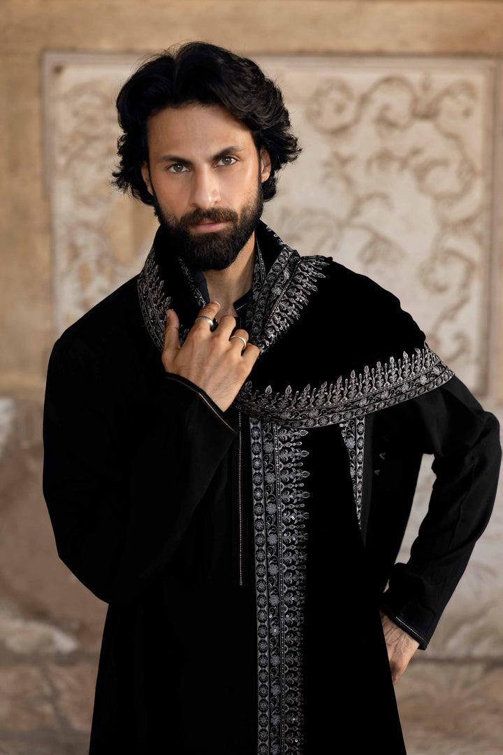 Embroidered Shawl - KNW25-10 for Men - Ready To Wear Collection | Nishat | Shop Online