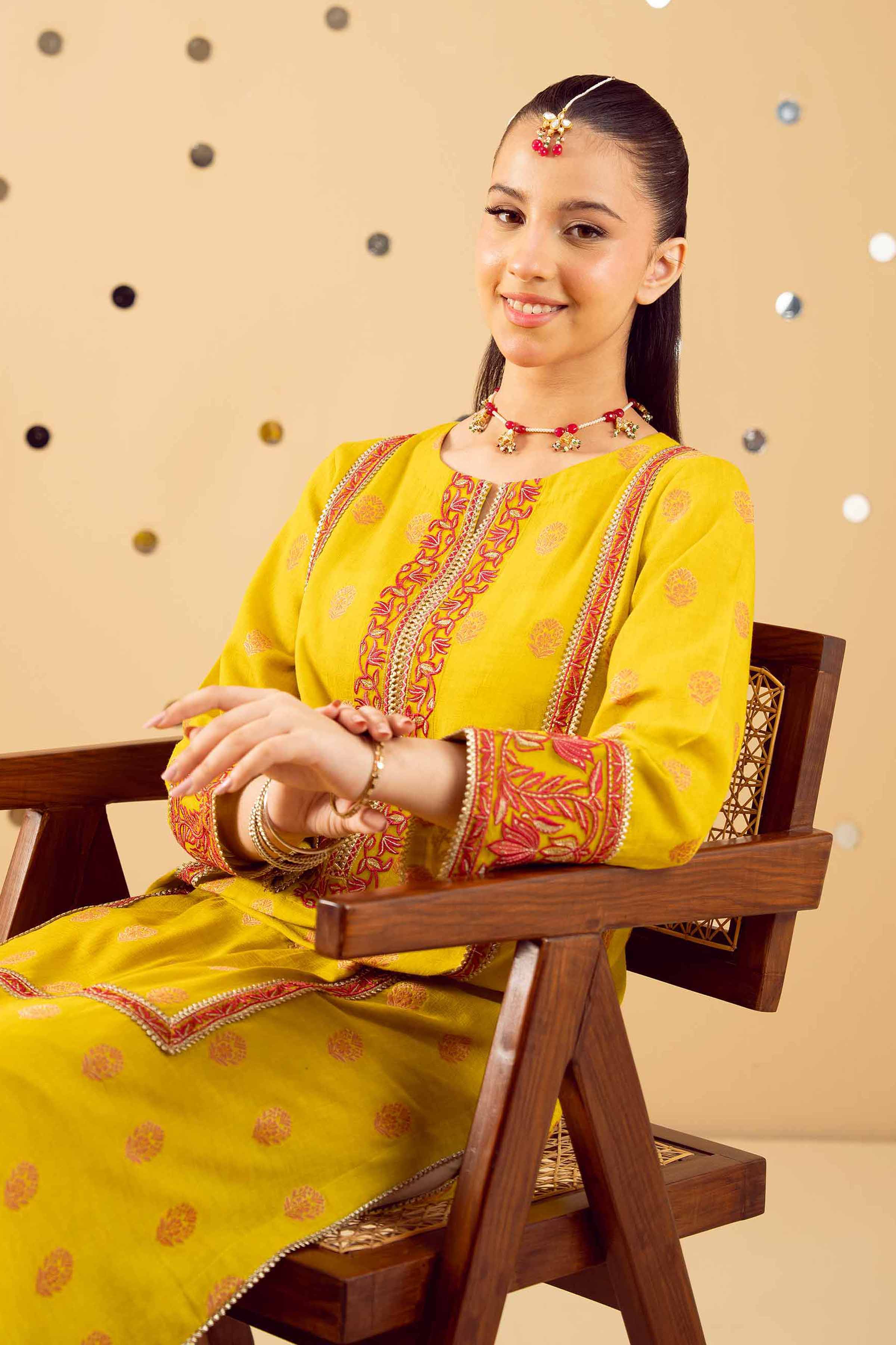 Embroidered Shirt - PE25-246 for Women - Pret Collection | Nishat | Shop Online