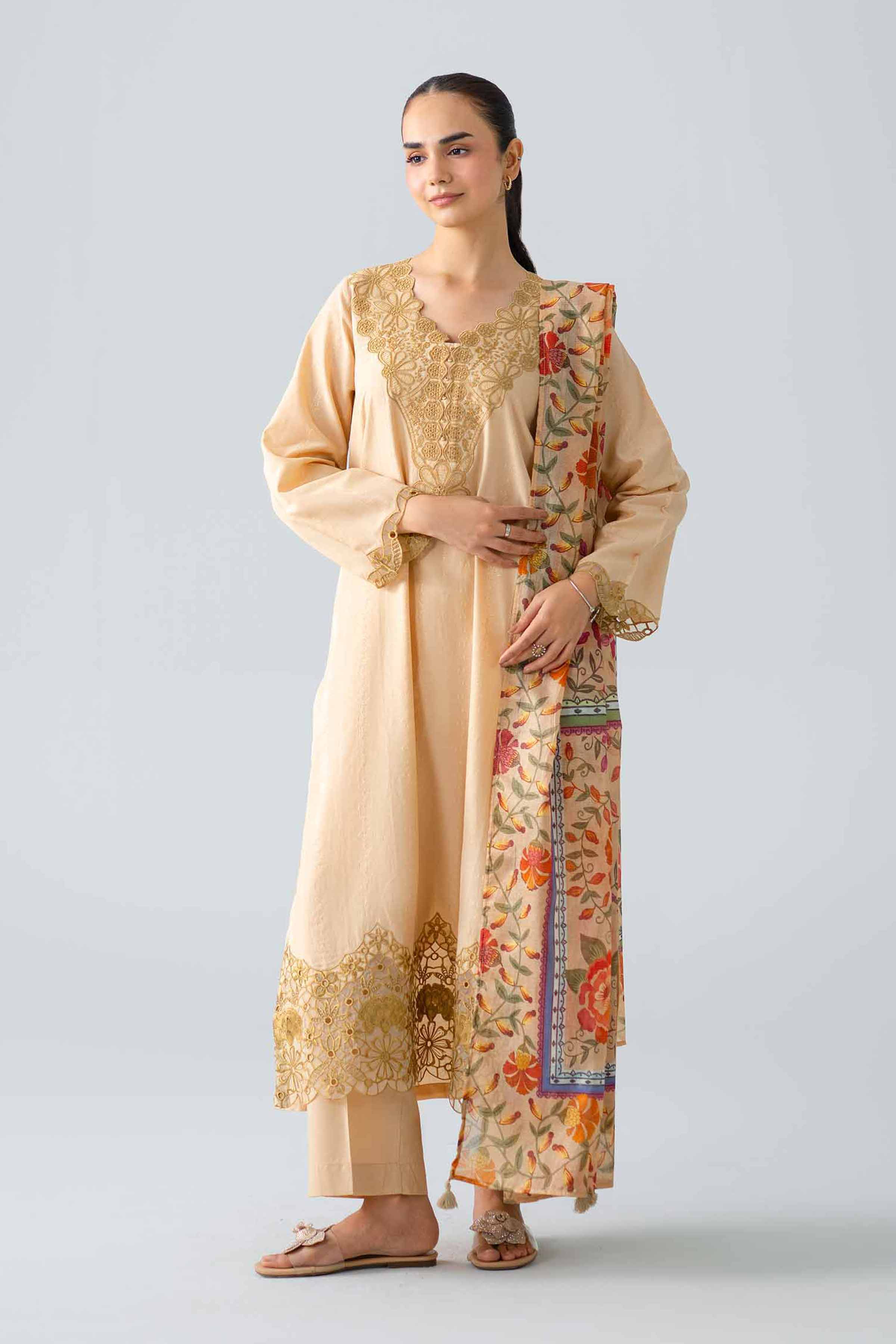 3 Piece - Embroidered Suit - PE26-118