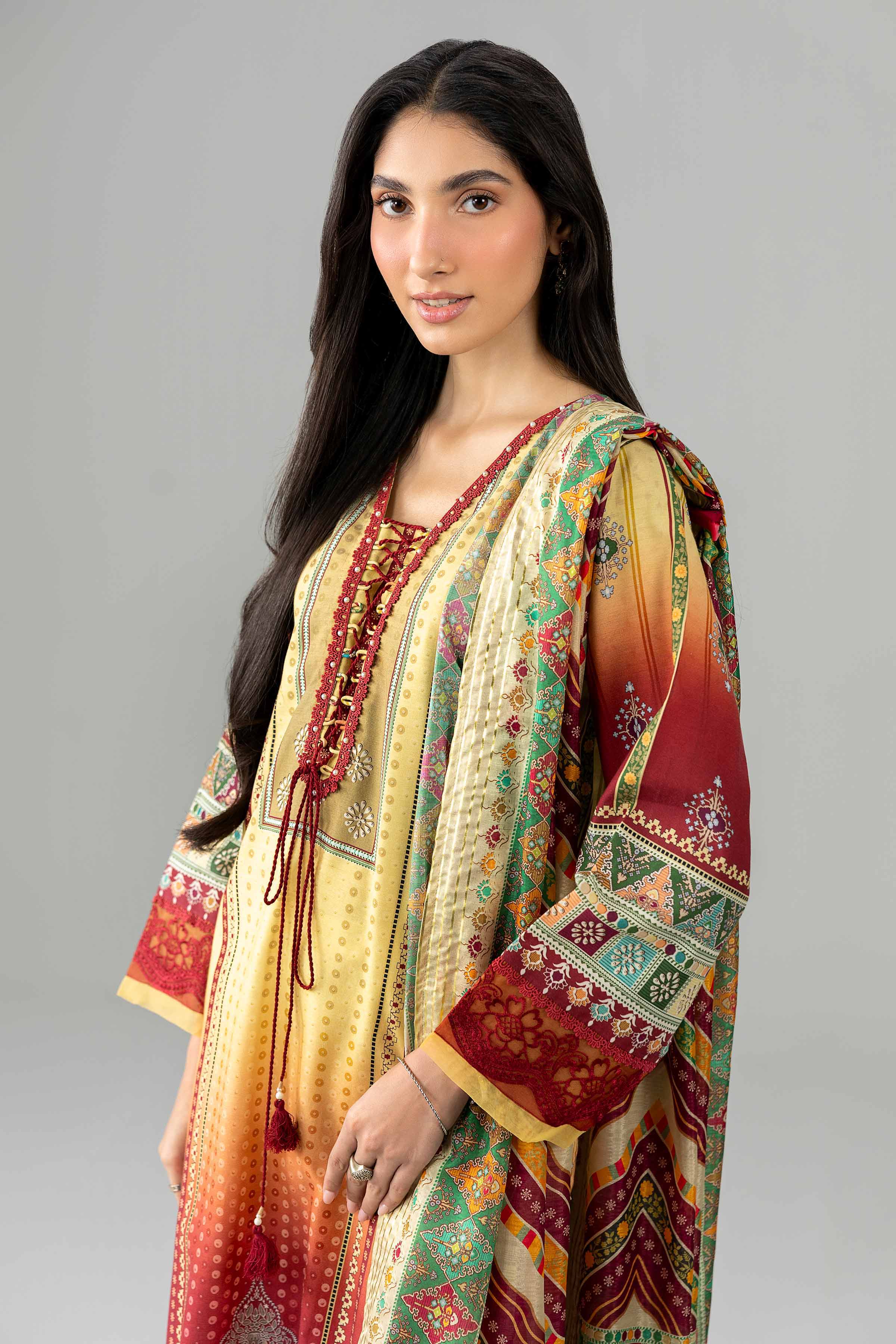 2 Piece - Embroidered Suit - PE26-134