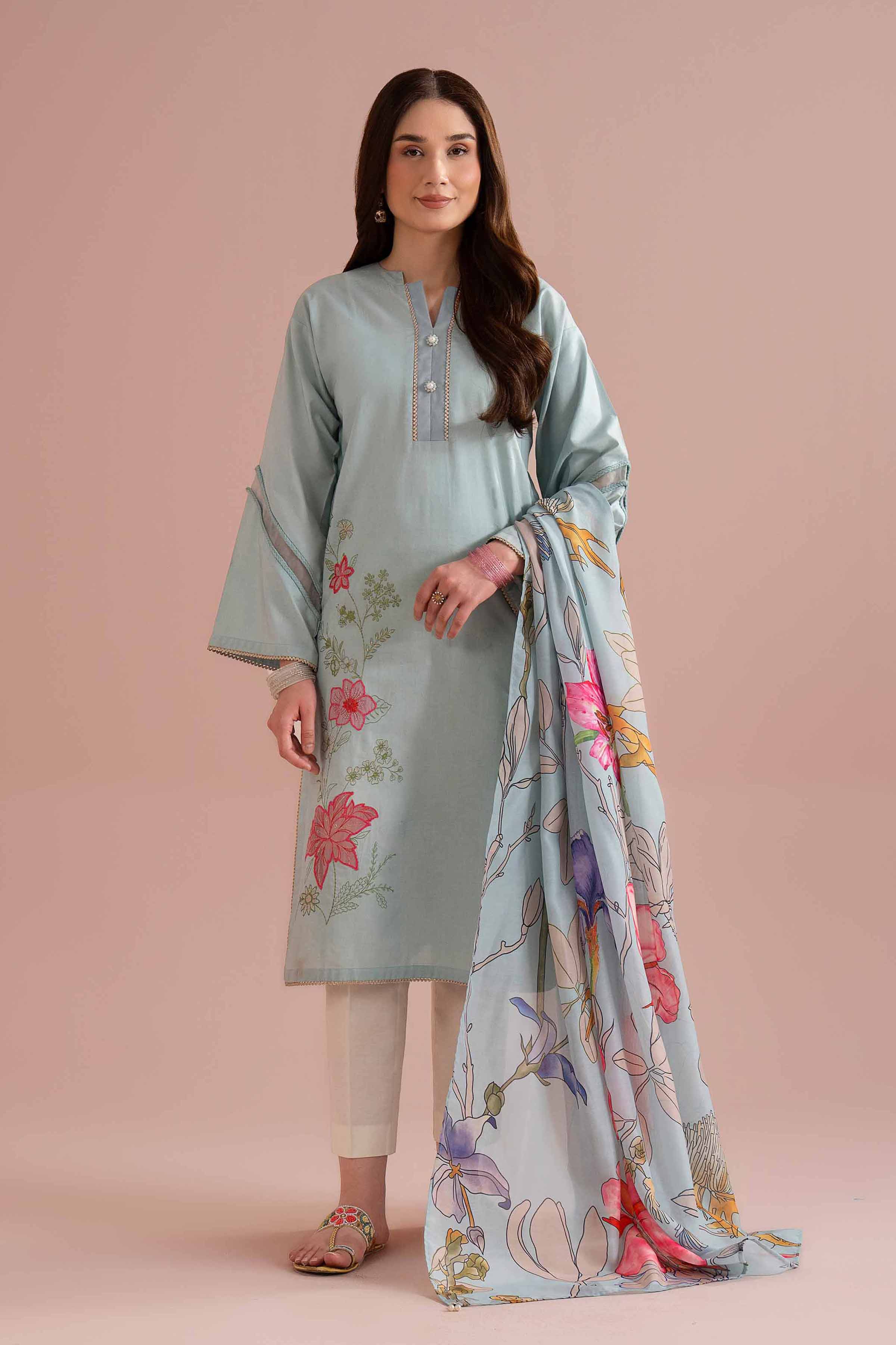 2 Piece - Embroidered Suit - PE26-140