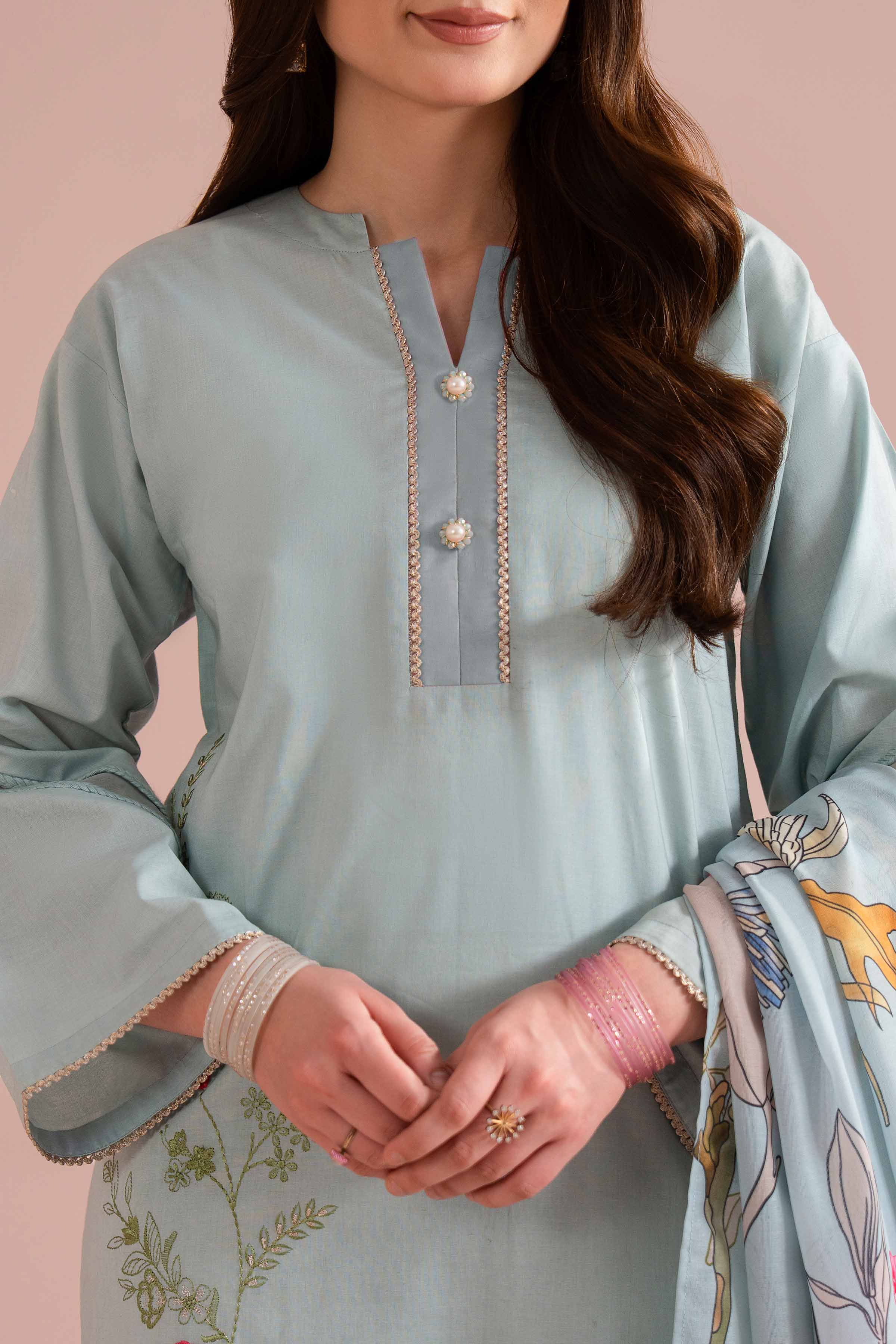2 Piece - Embroidered Suit - PE26-140