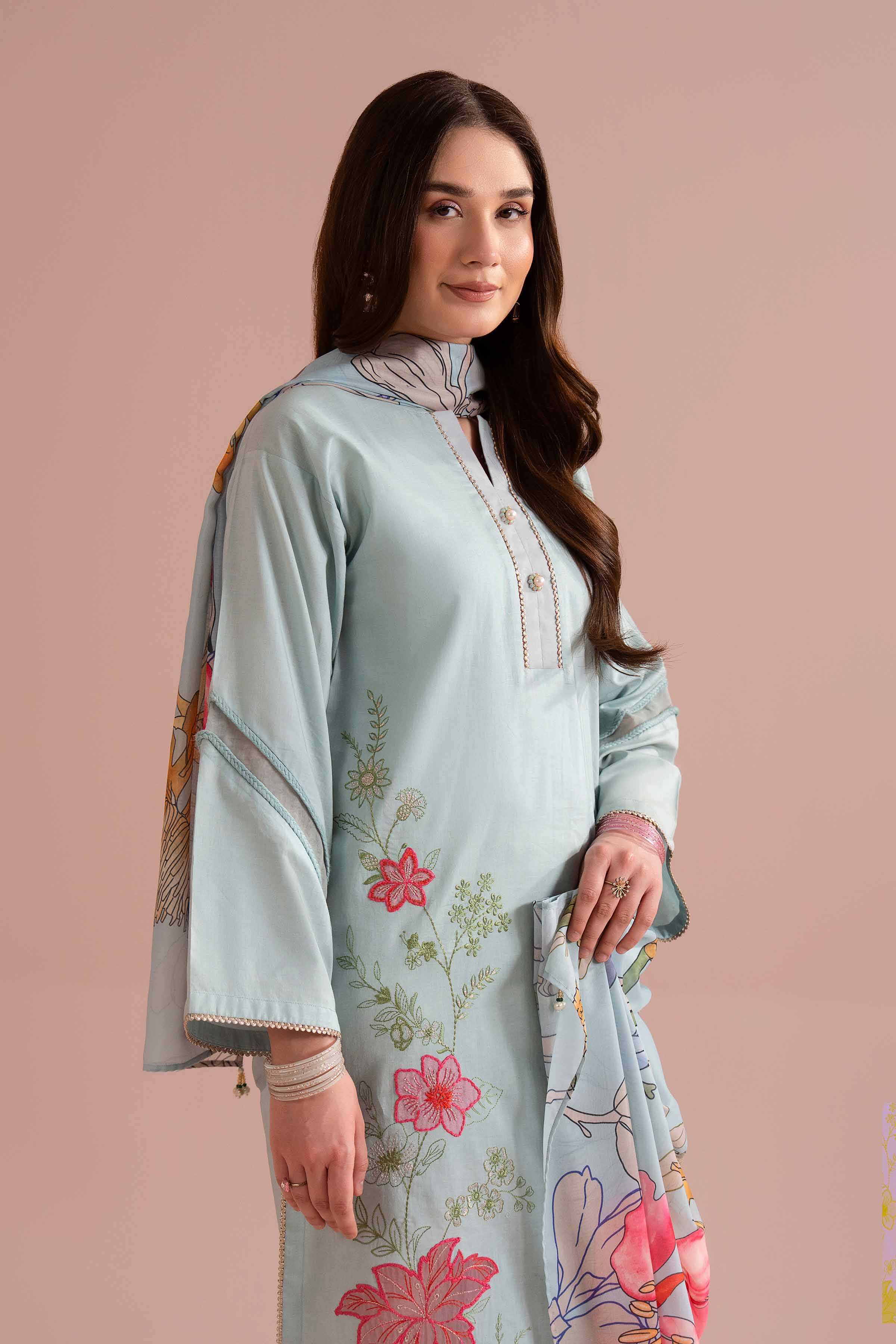 2 Piece - Embroidered Suit - PE26-140