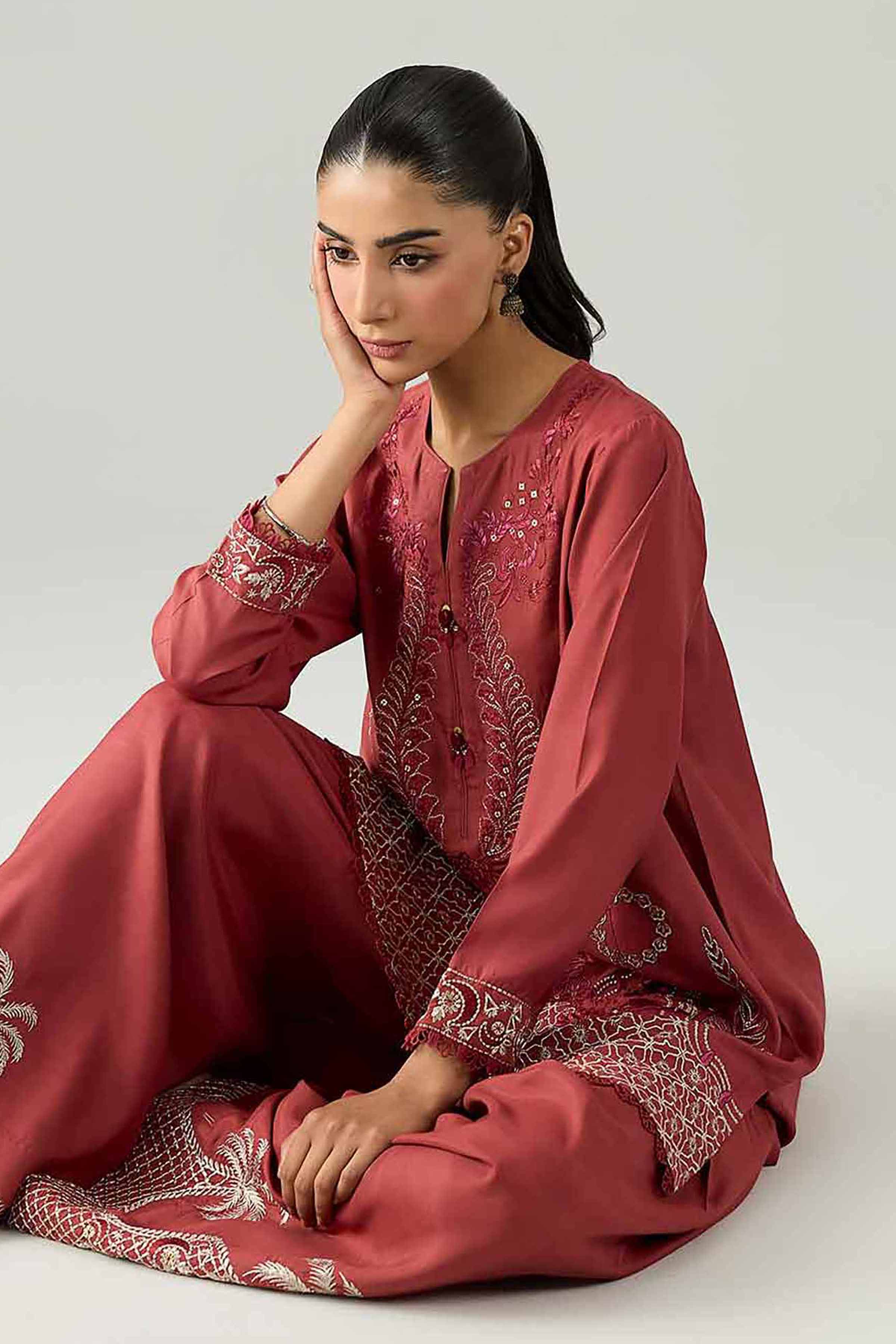 2 Piece - Embroidered Suit - PE26-259