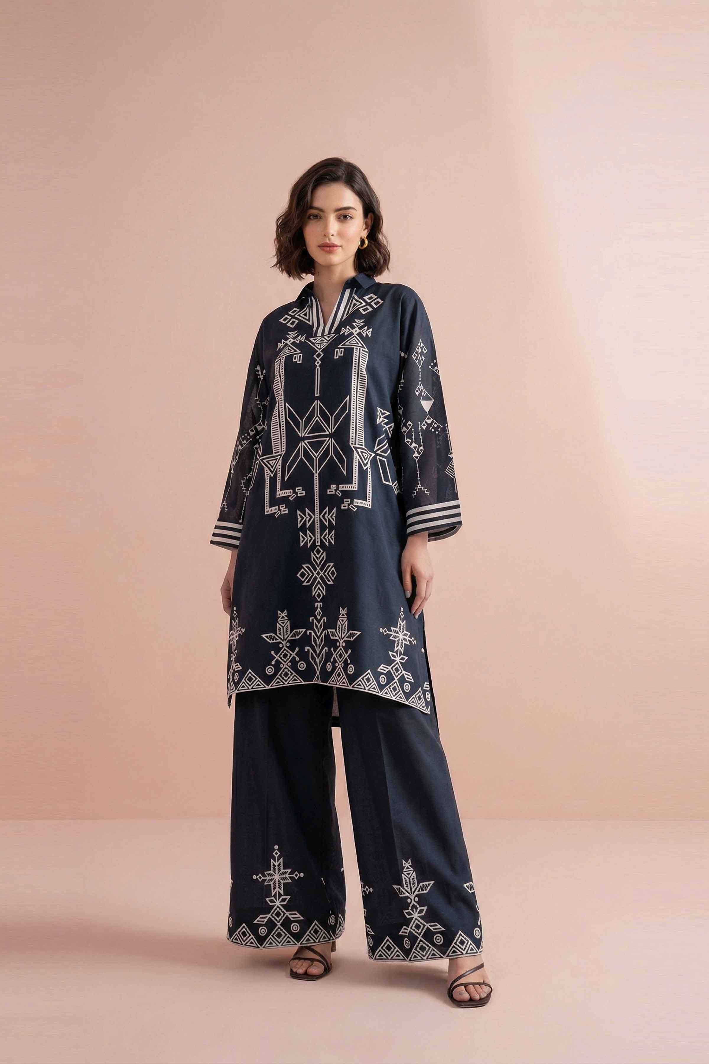 2 Piece - Printed Suit - PE26-263