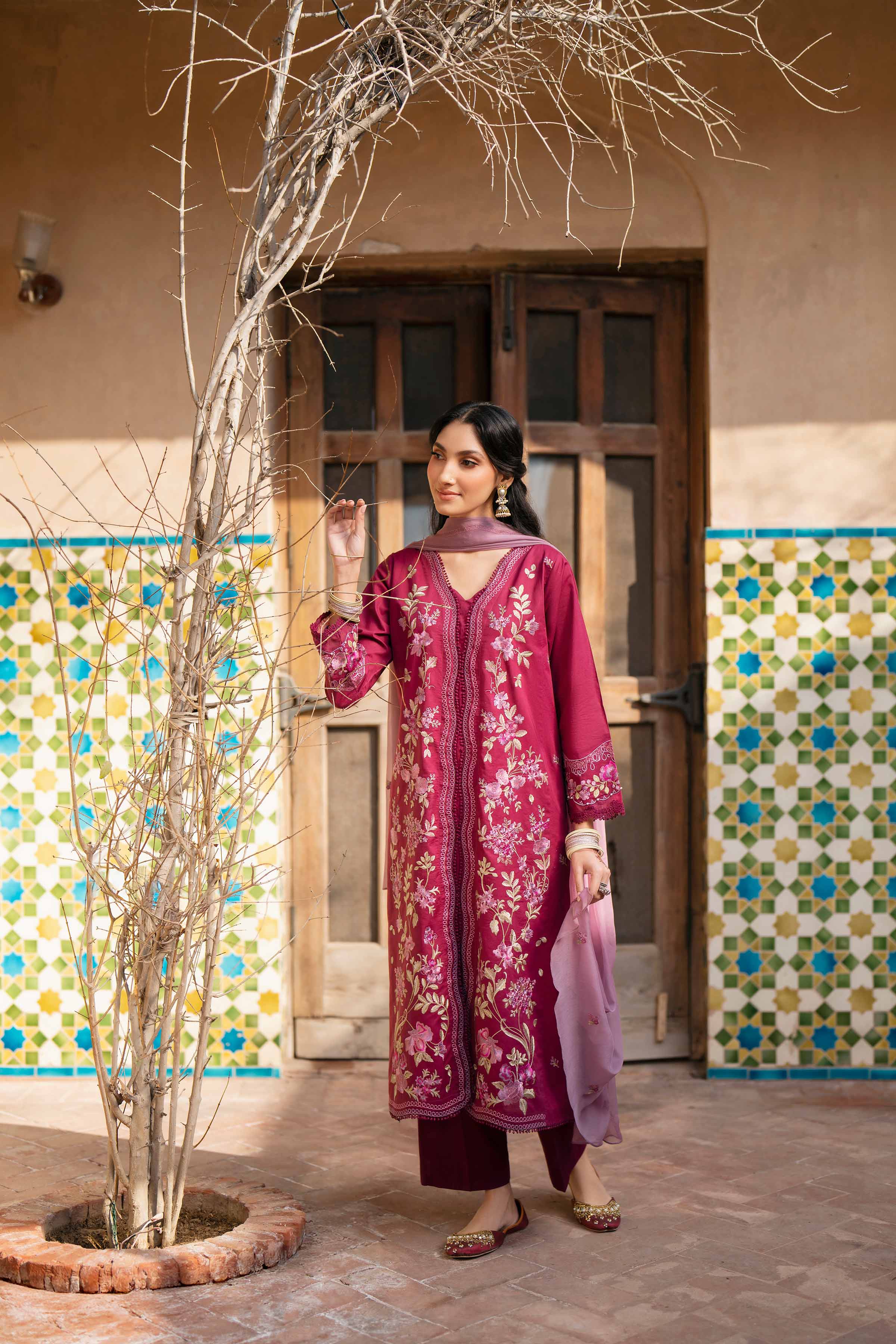 3 Piece - Embroidered Suit - PE26-297