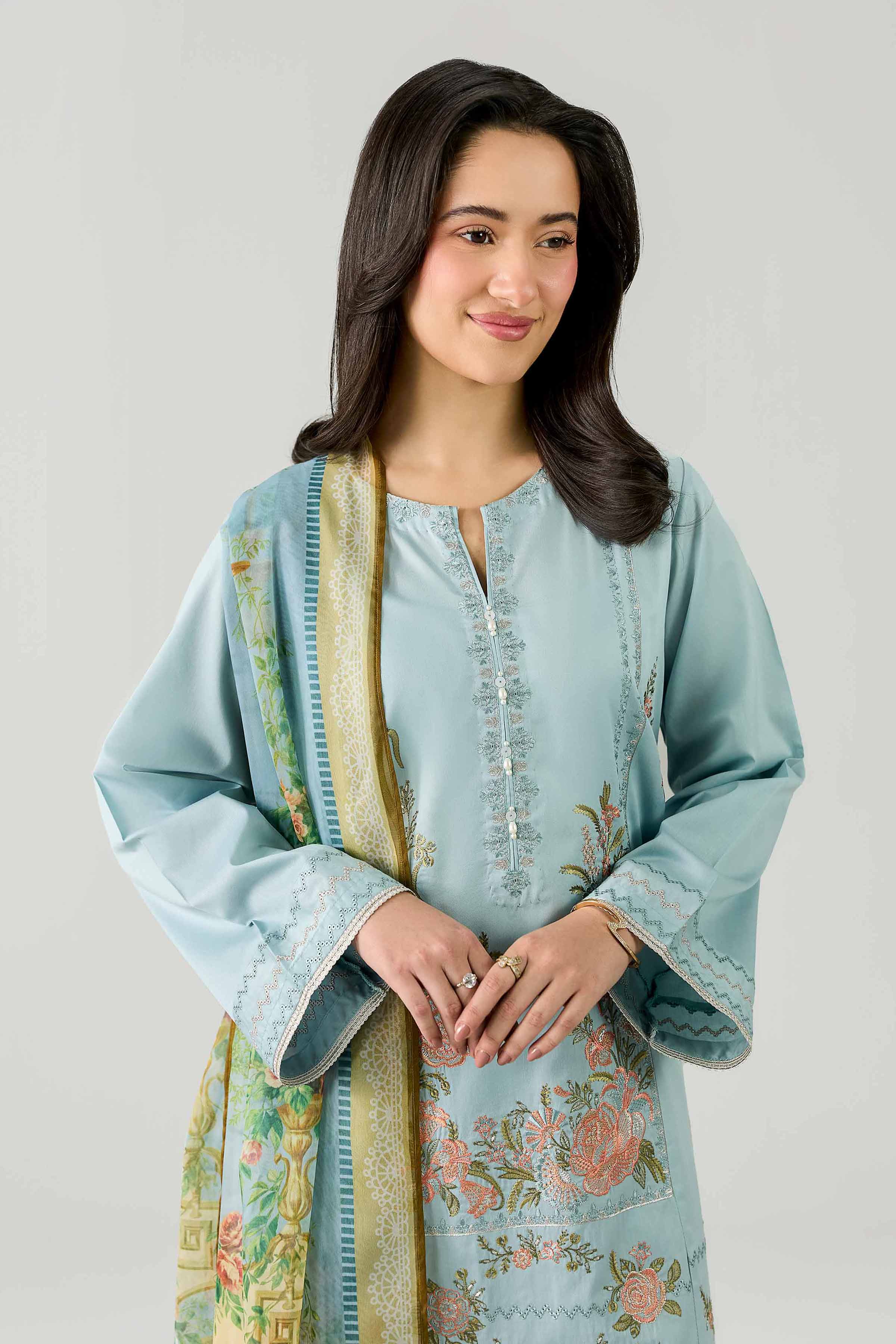 3 Piece - Embroidered Suit - PE26-320