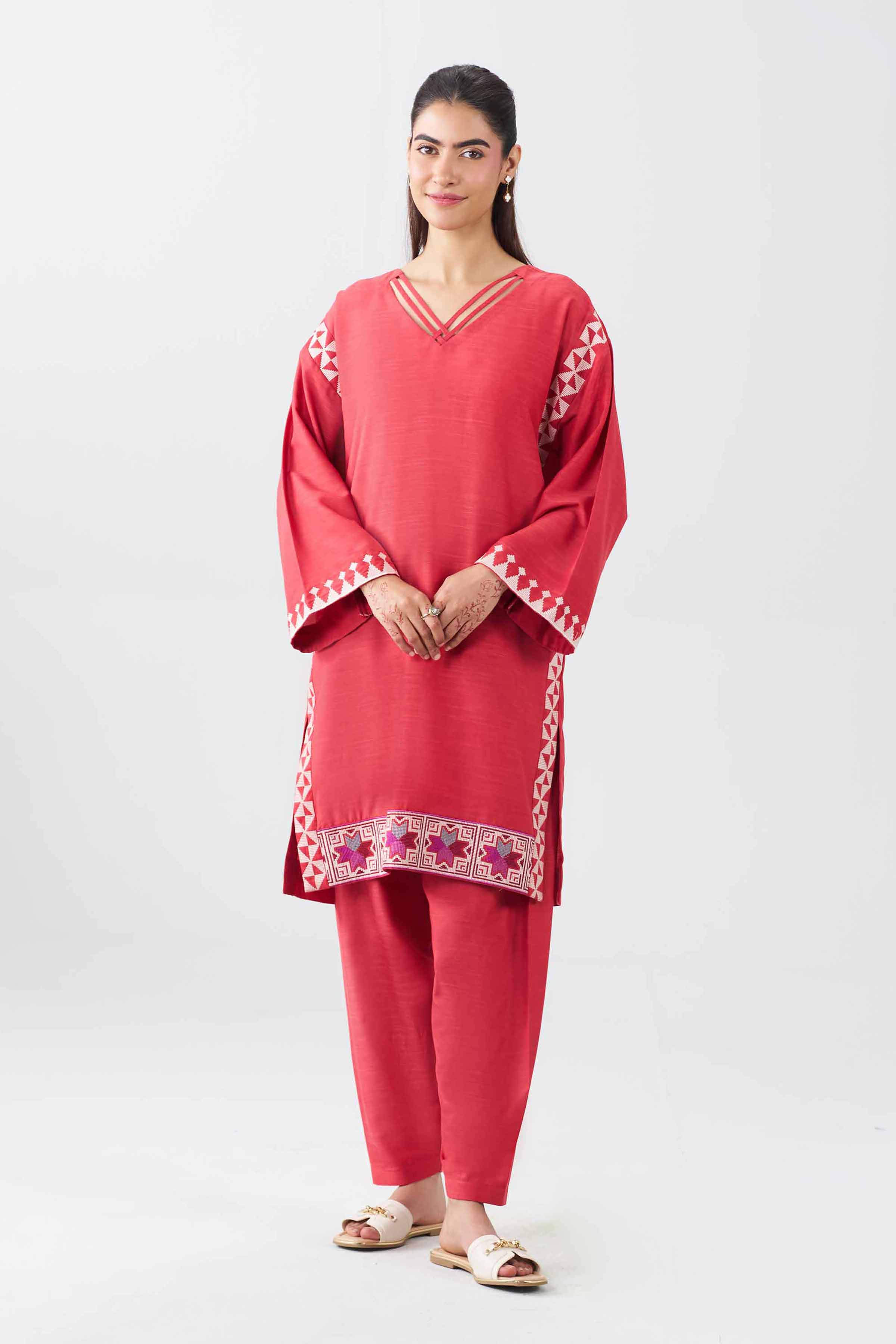 2 Piece - Embroidered Suit - PE26-393
