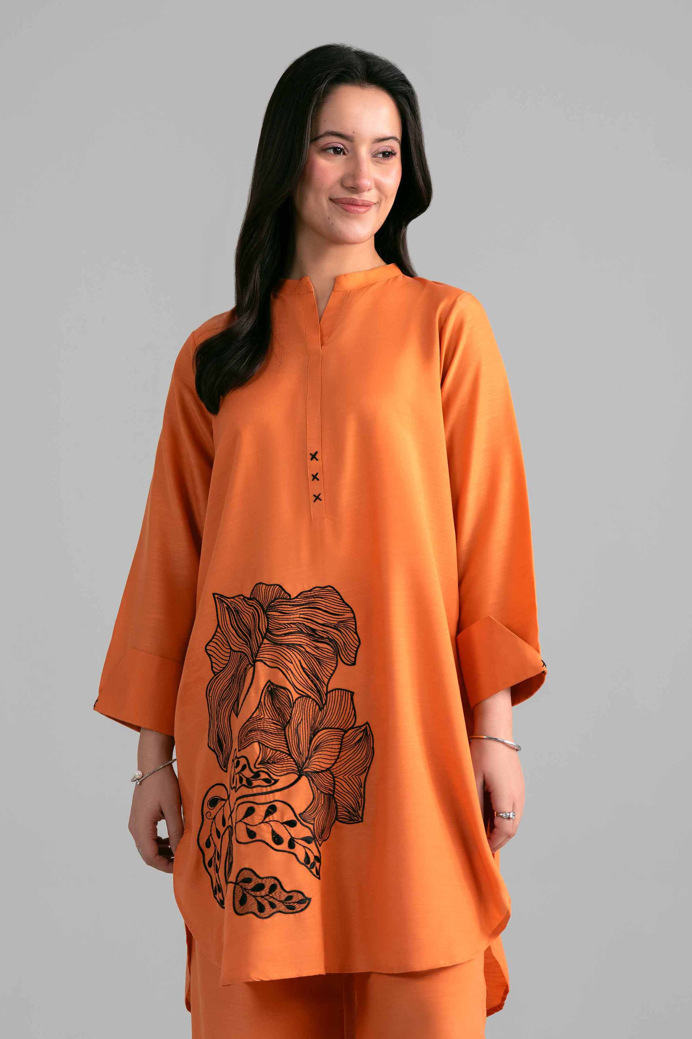 2 Piece - Embroidered Suit - PE26-394