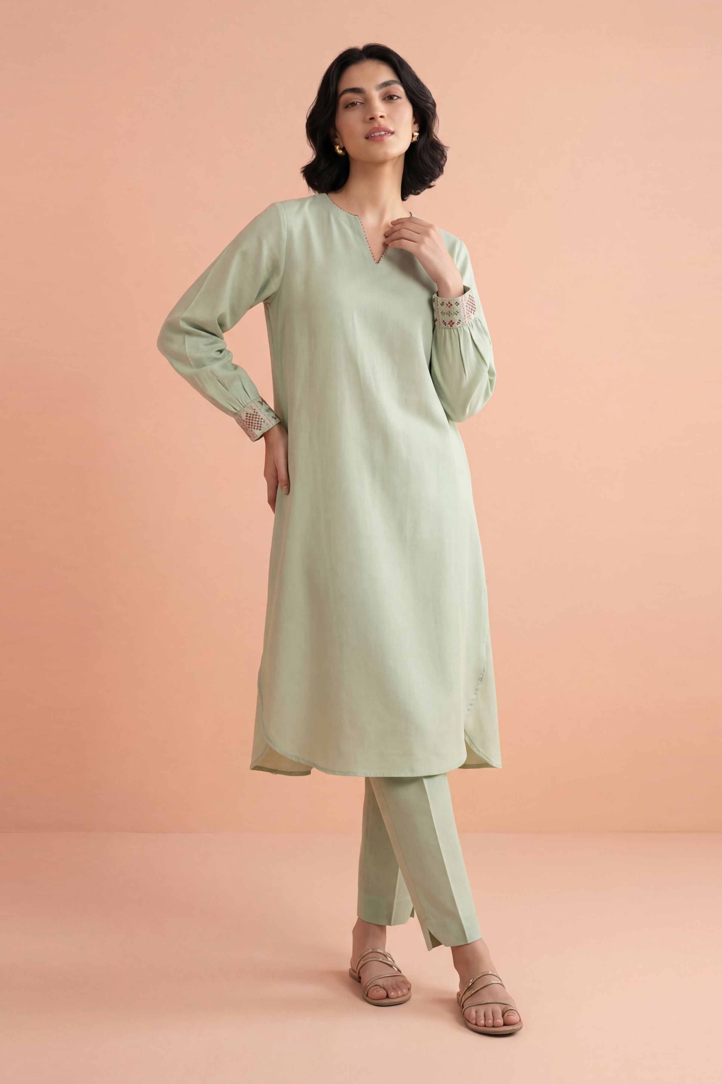 2 Piece - Embroidered Suit - PE26-409