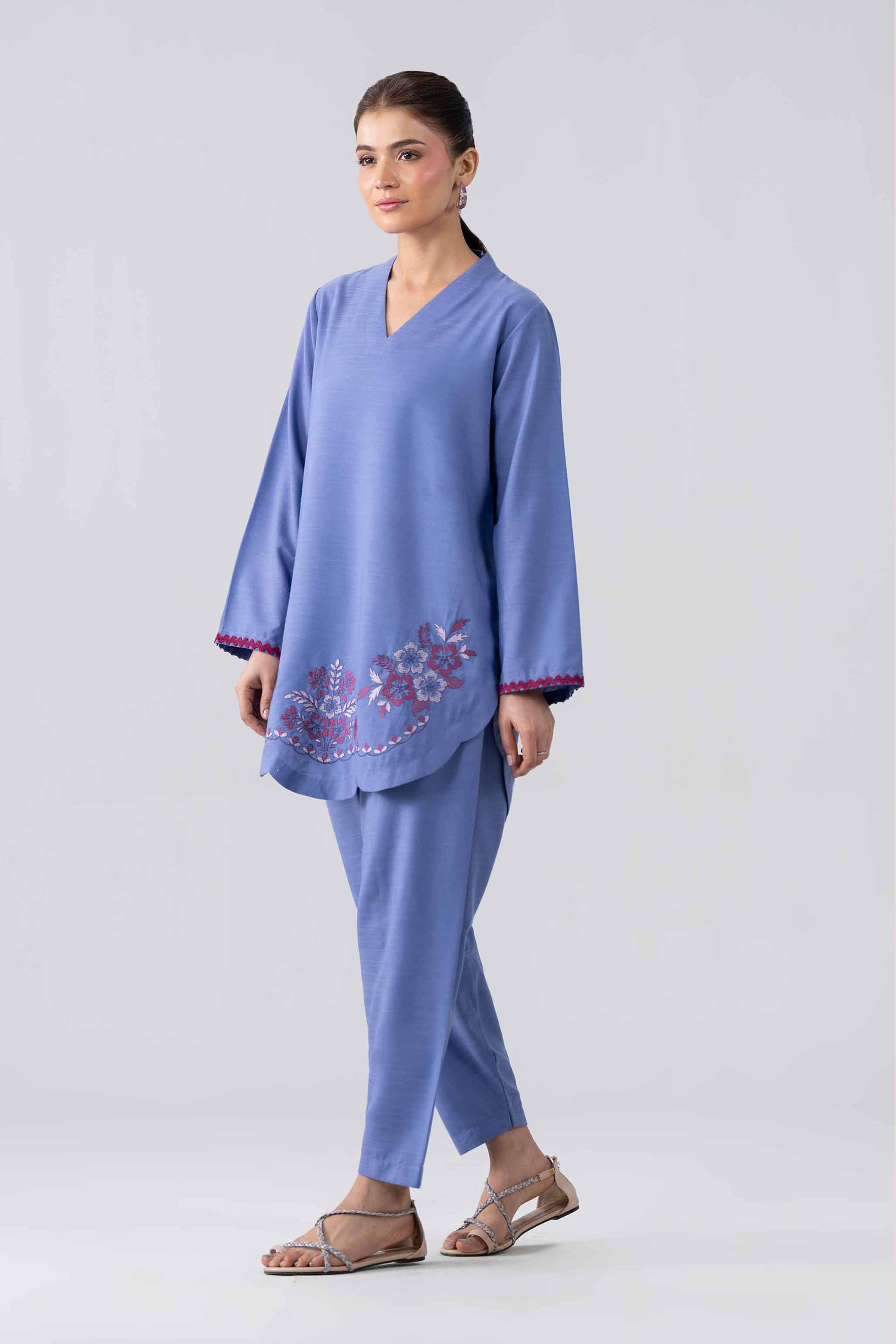 2 Piece - Embroidered Suit - PE26-410