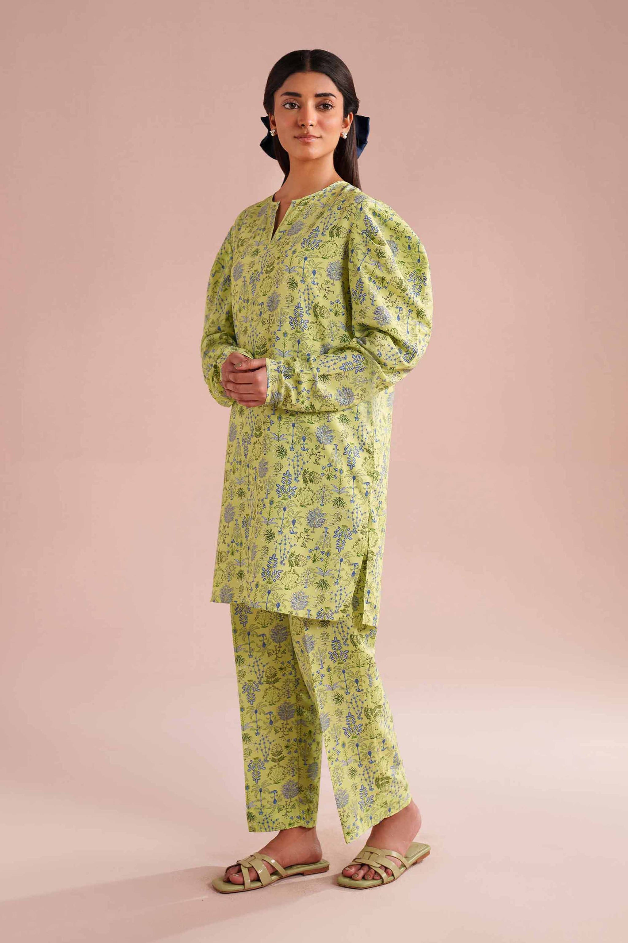 2 Piece - Printed Suit - PE26-420