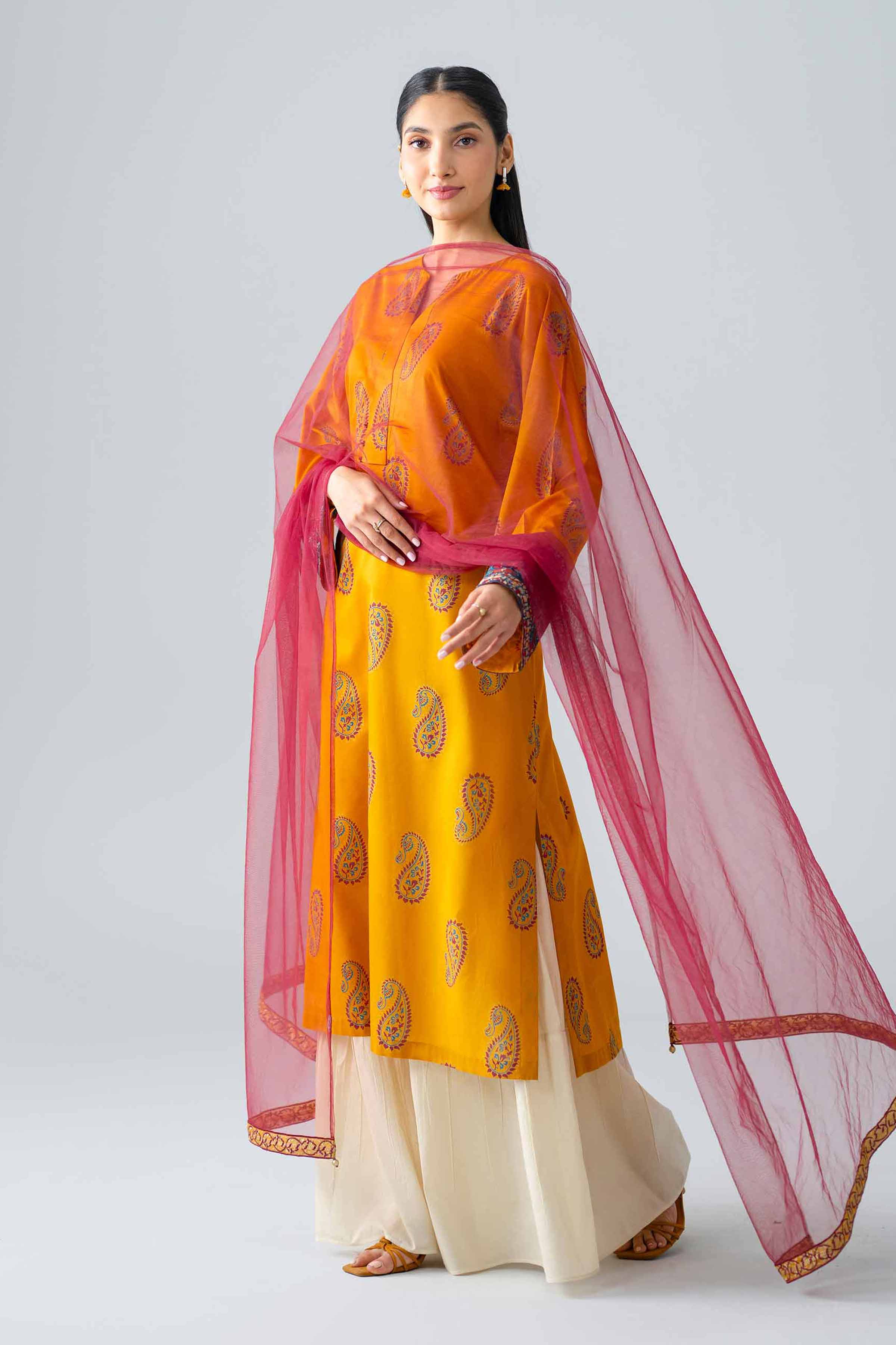 2 Piece - Embroidered Suit - PE26-438