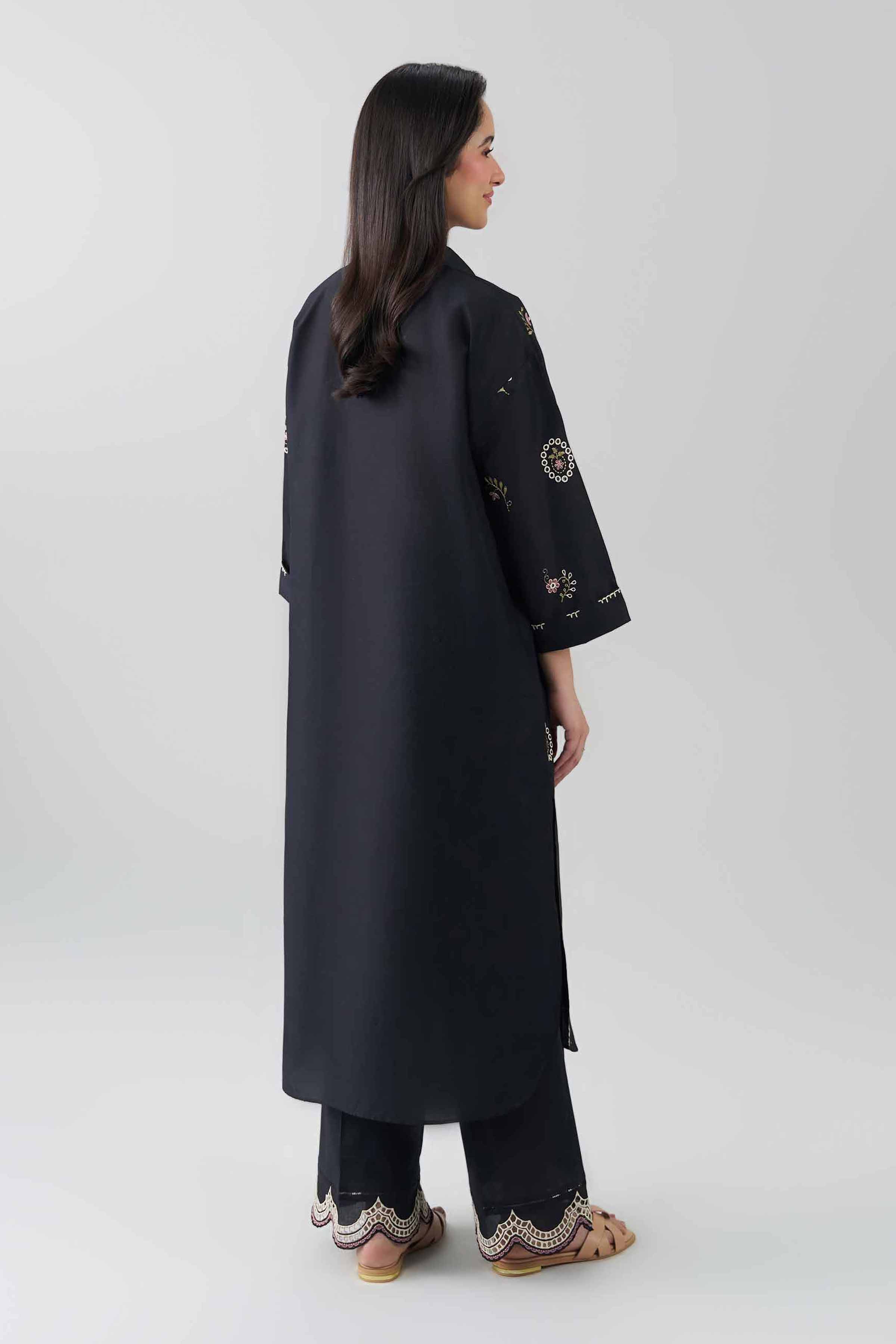2 Piece - Embroidered Suit - PE26-454