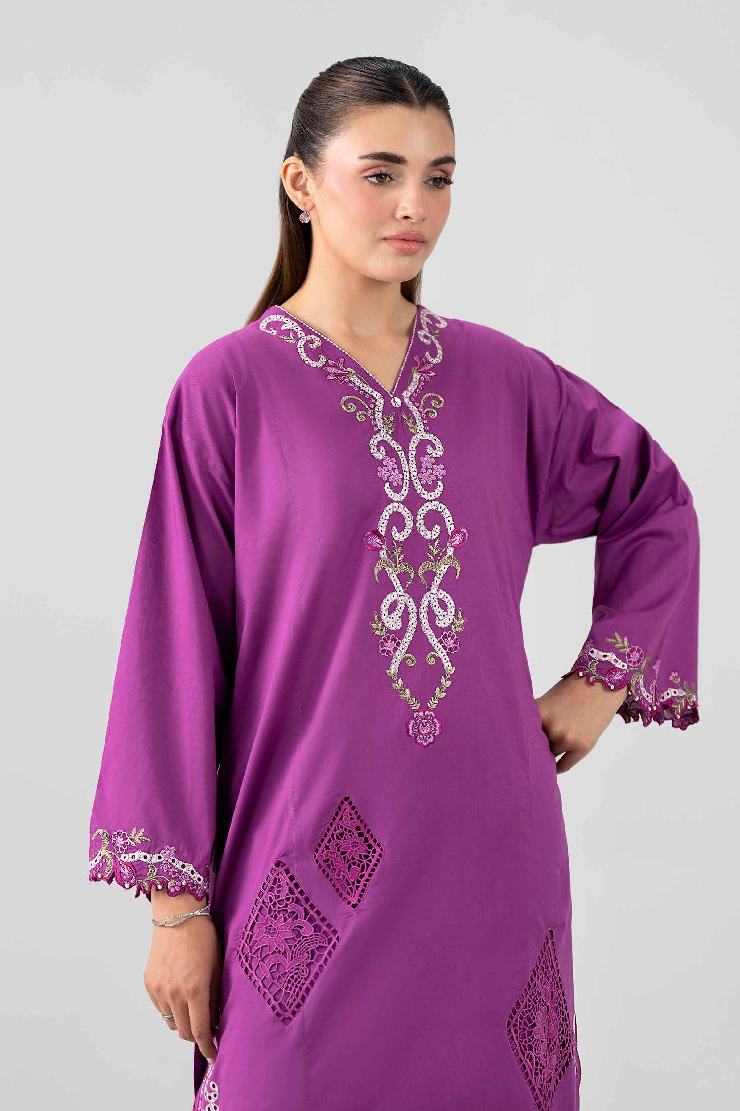 2 Piece - Embroidered Suit - PE26-455