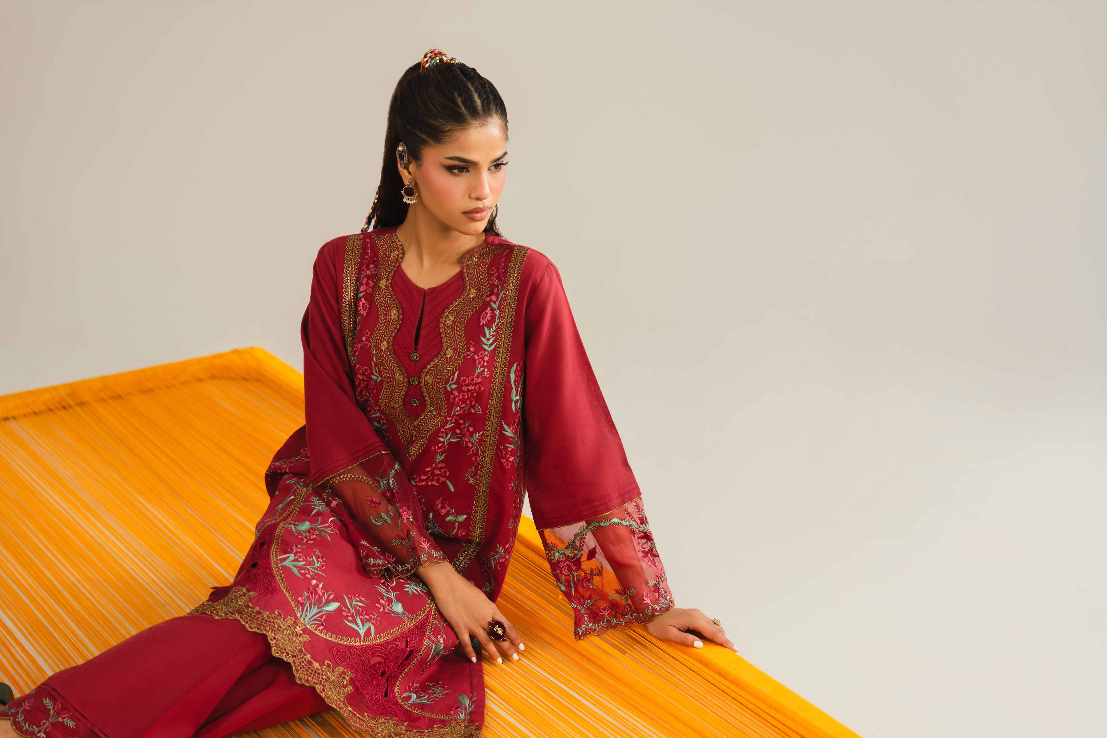 2 Piece - Embroidered Suit - PE26-46