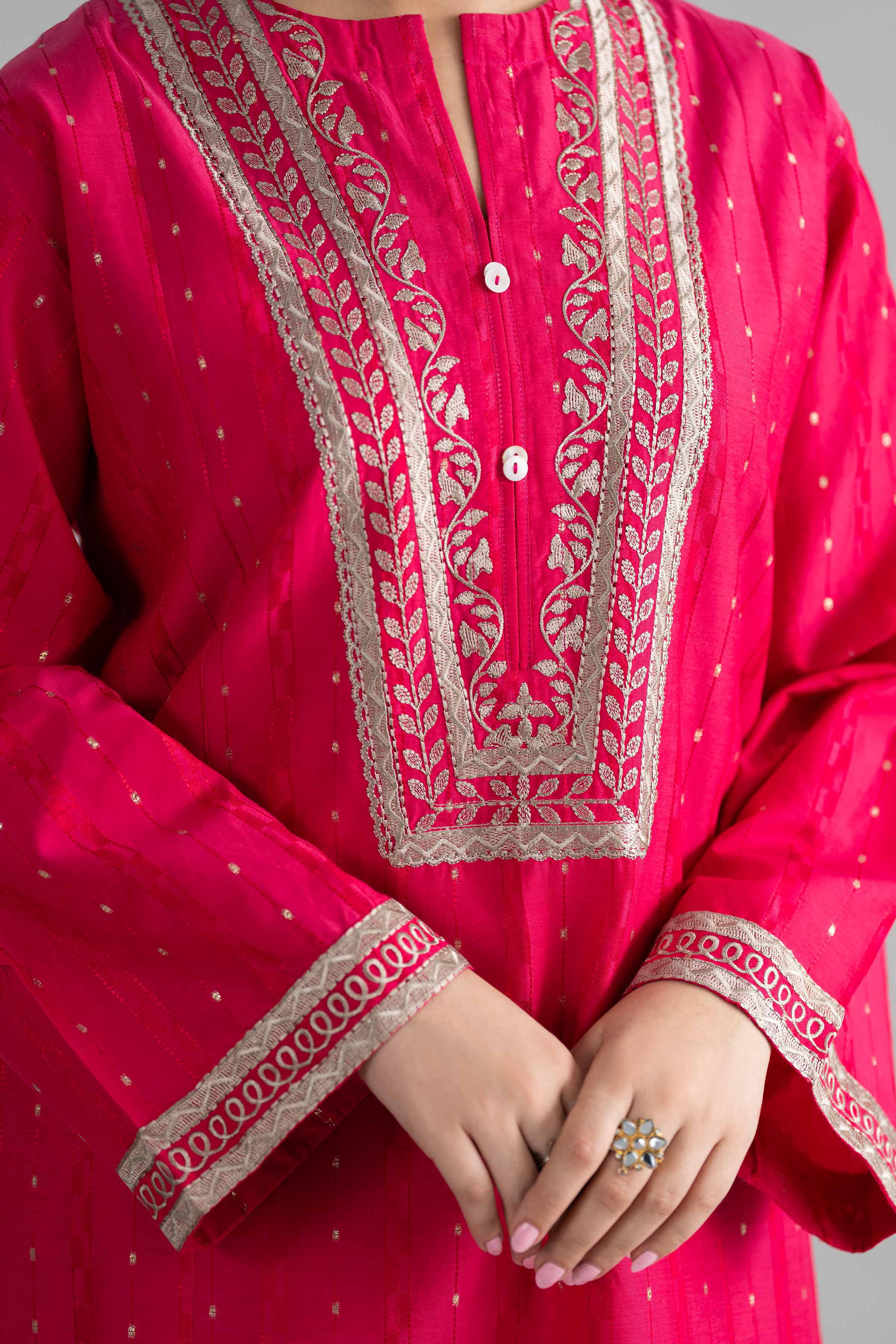 2 Piece - Embroidered Suit - PE26-460