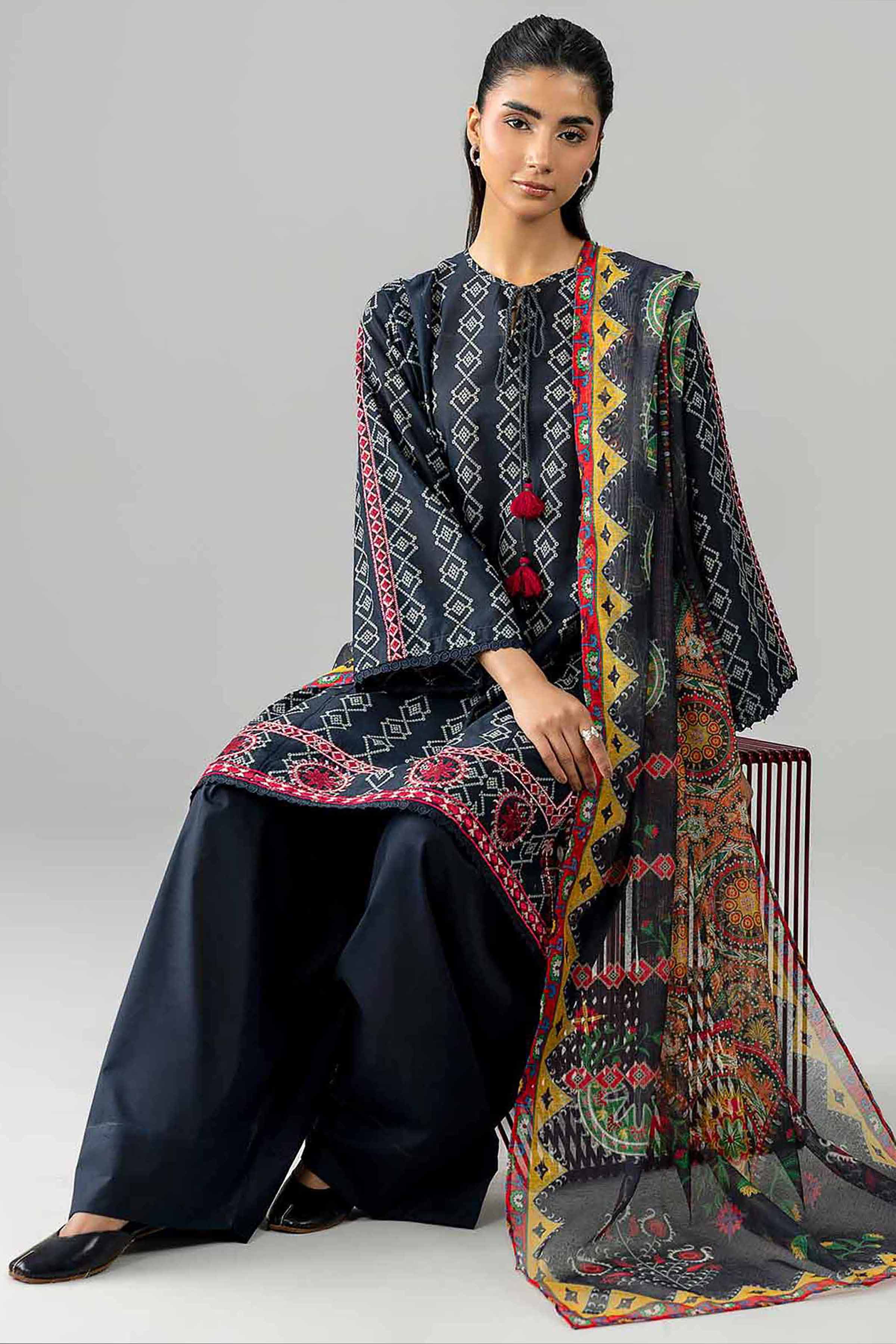 3 Piece - Printed Embroidered Suit - PE26-506