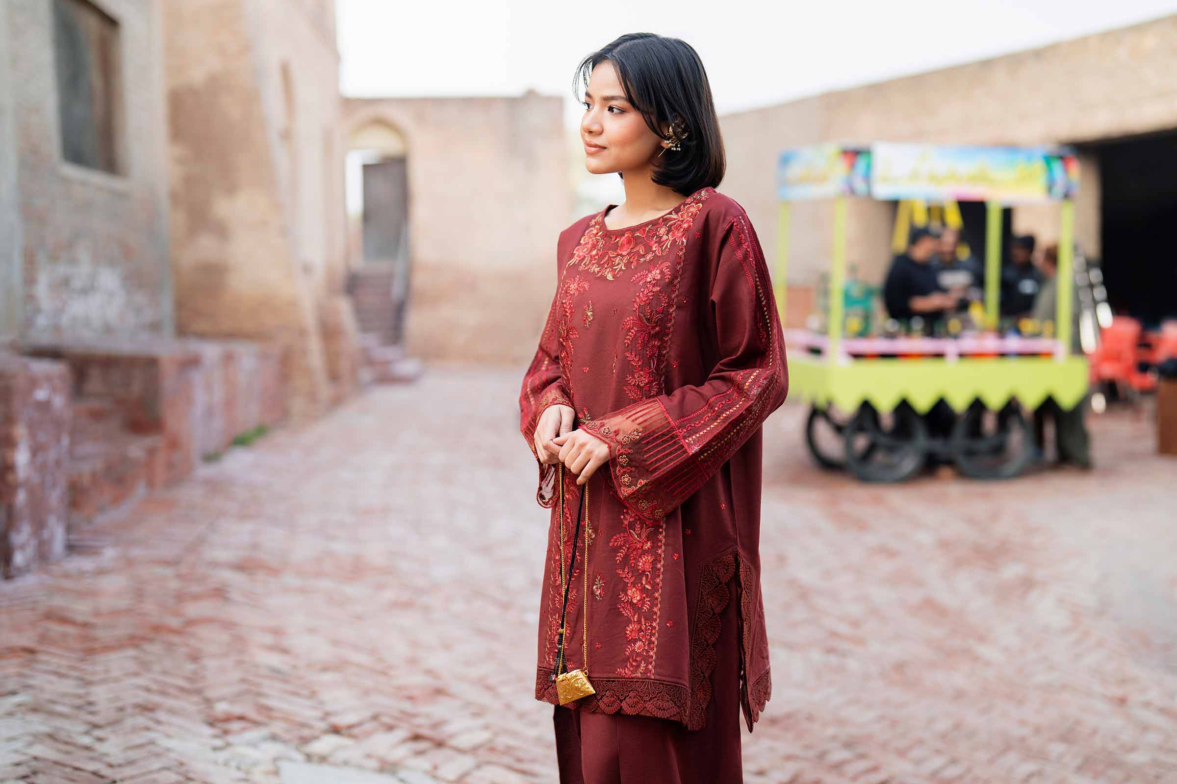 2 Piece - Embroidered Suit - PE26-50