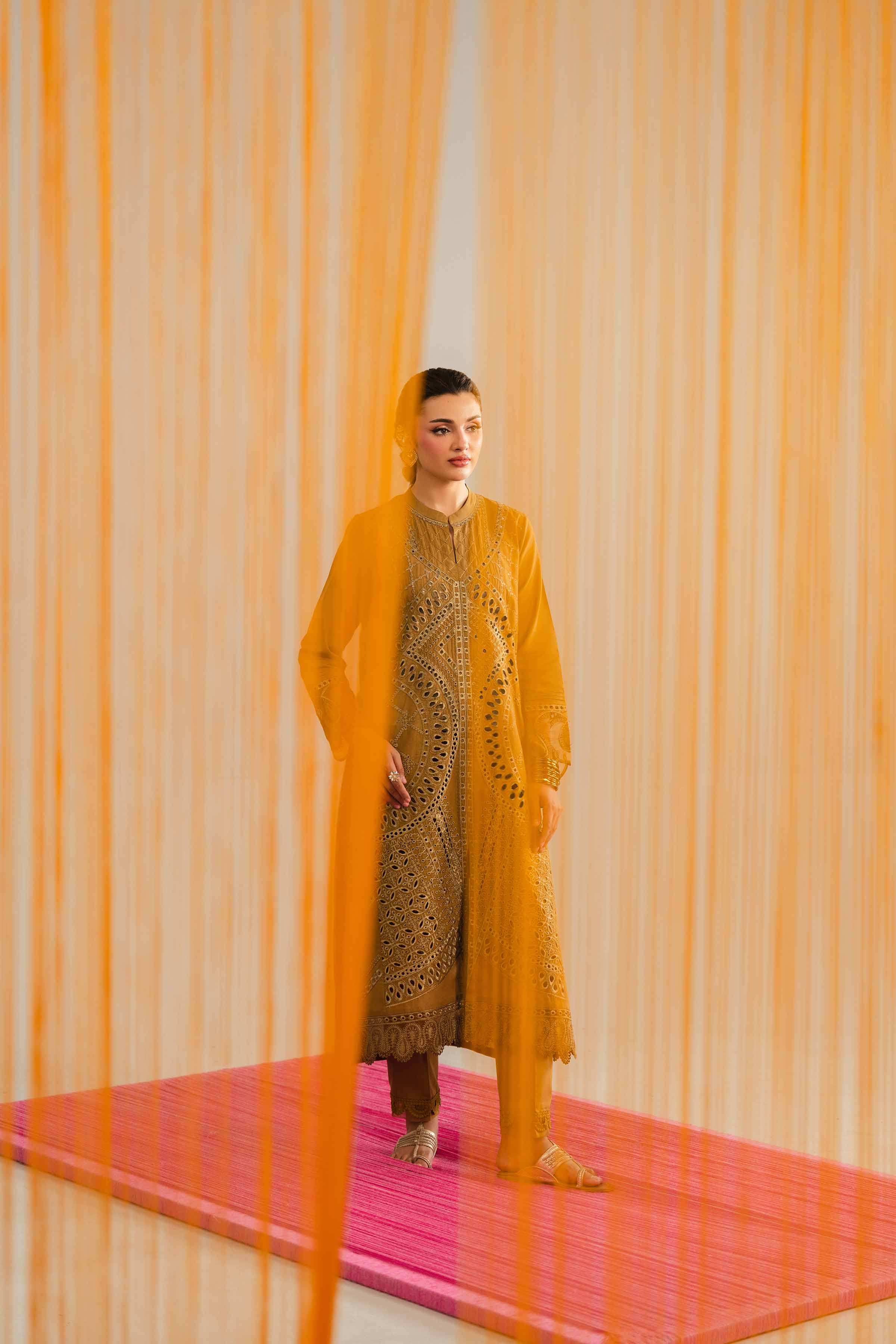 2 Piece - Embroidered Suit - PE26-52