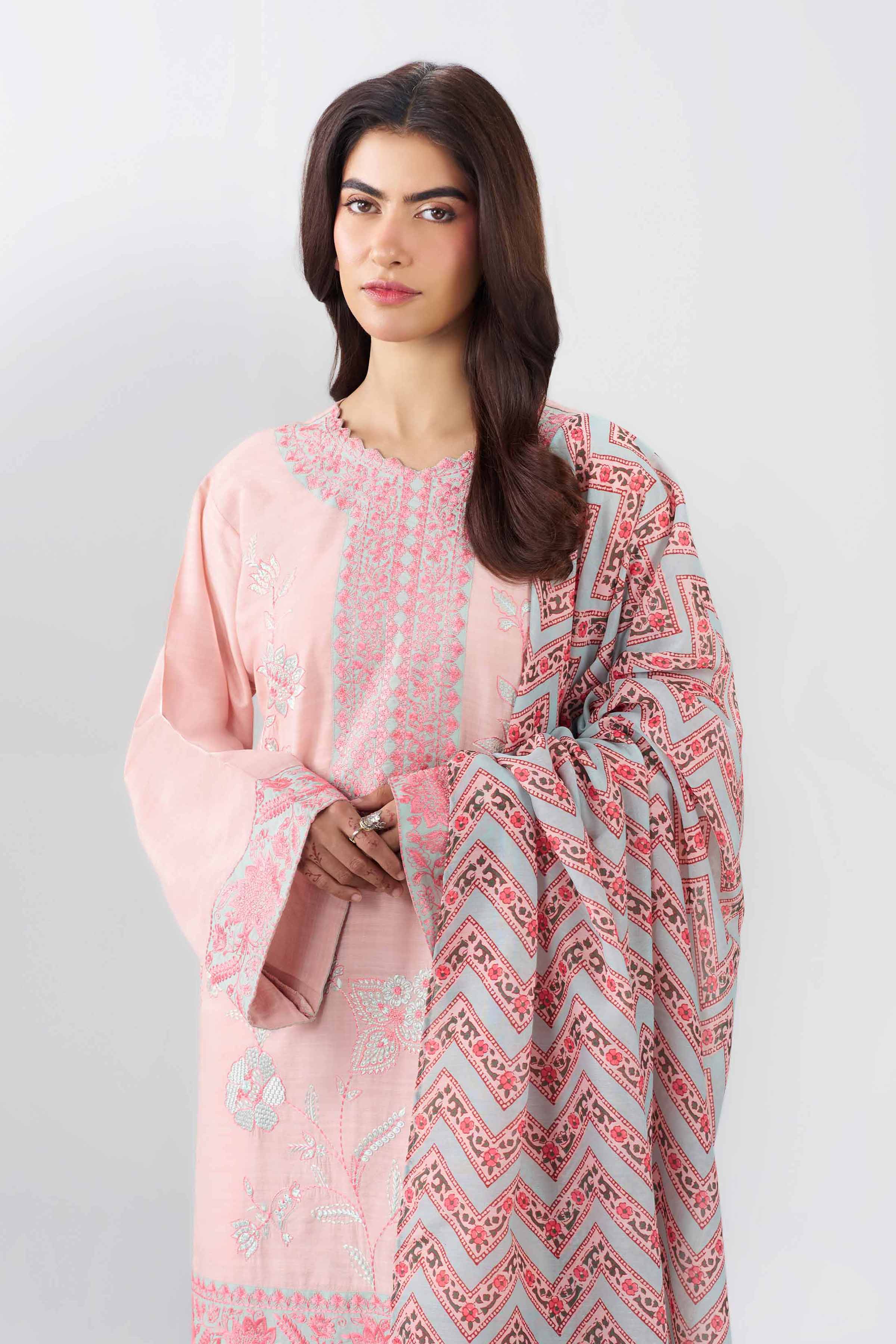 3 Piece - Embroidered Suit - PE26-538