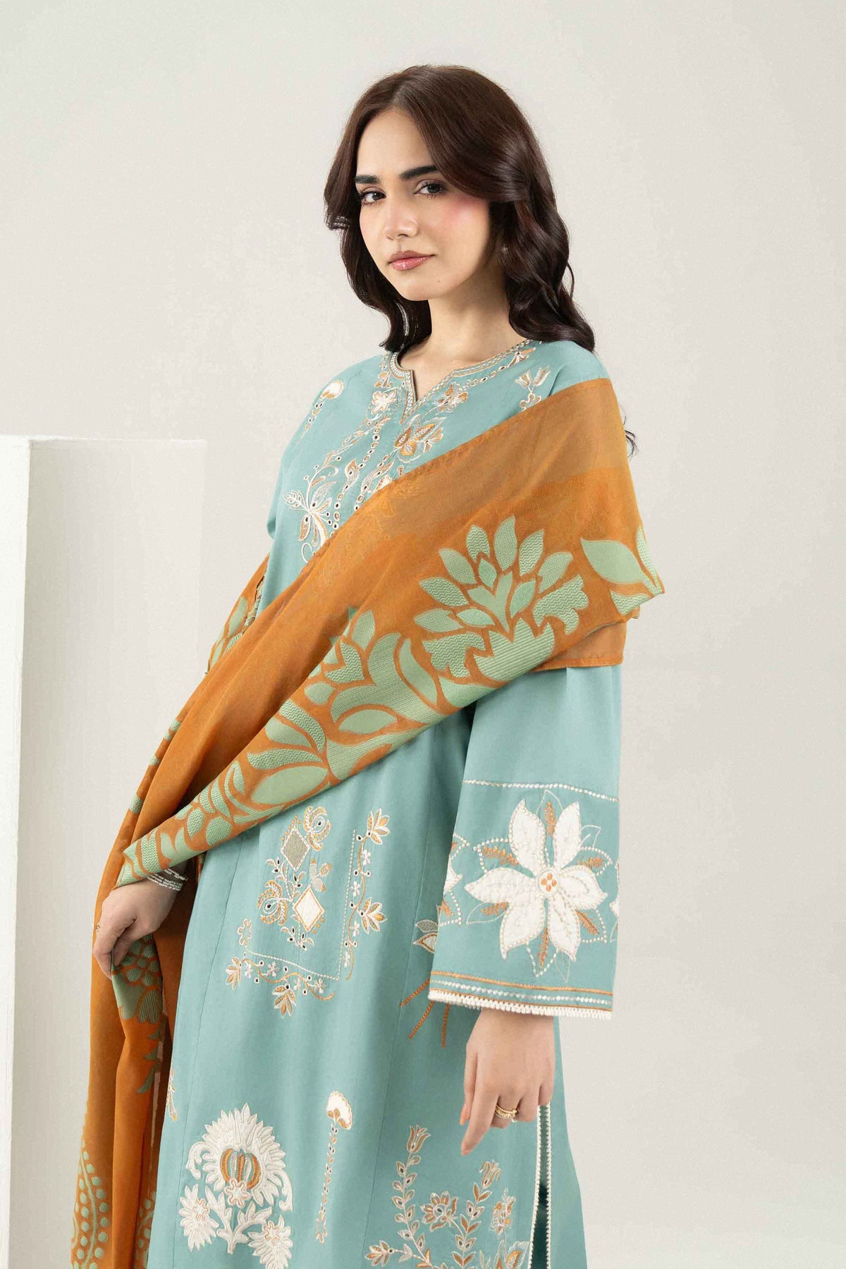 3 PIECE - EMBROIDERED SUIT - PE26-546 for Women - Pret Collection | Nishat | Shop Online