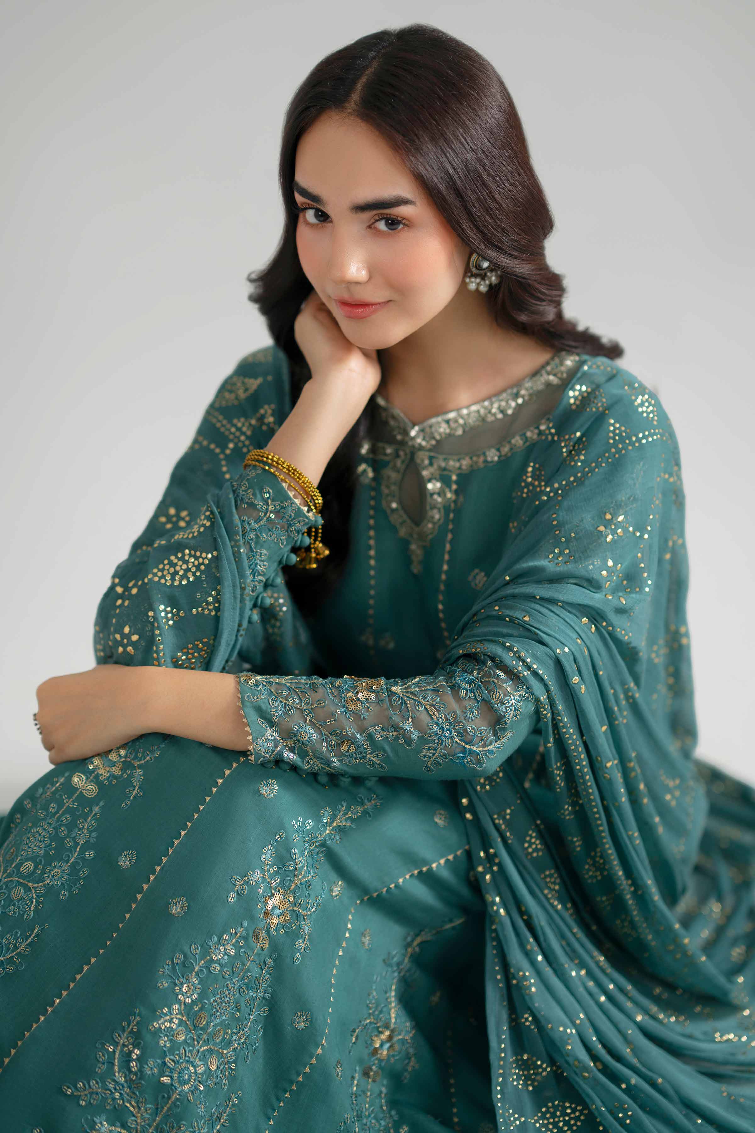 3 Piece - Embroidered Suit - PE26-598