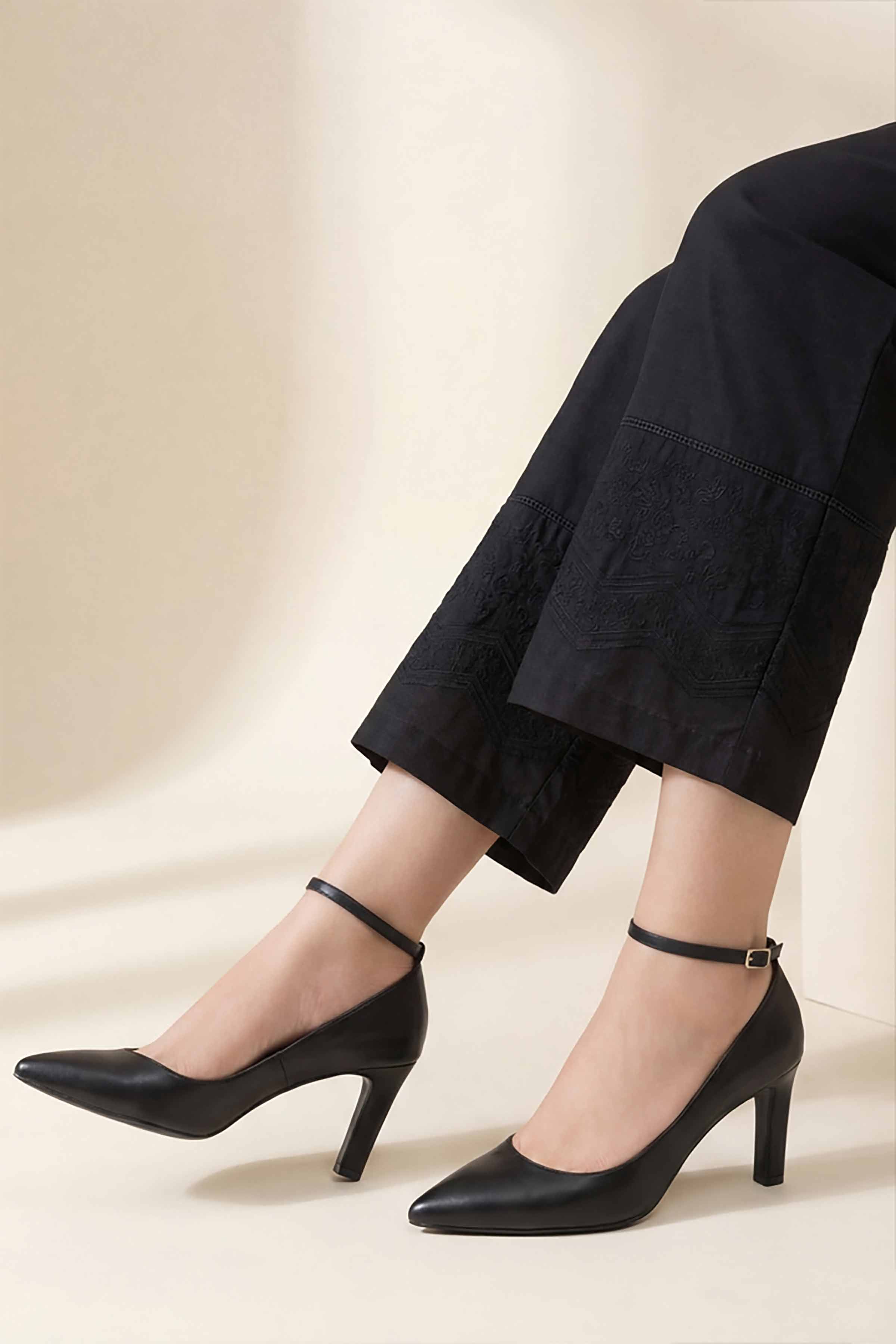 Embroidered Trousers - PE26-643 for Women - Pret Collection | Nishat | Shop Online