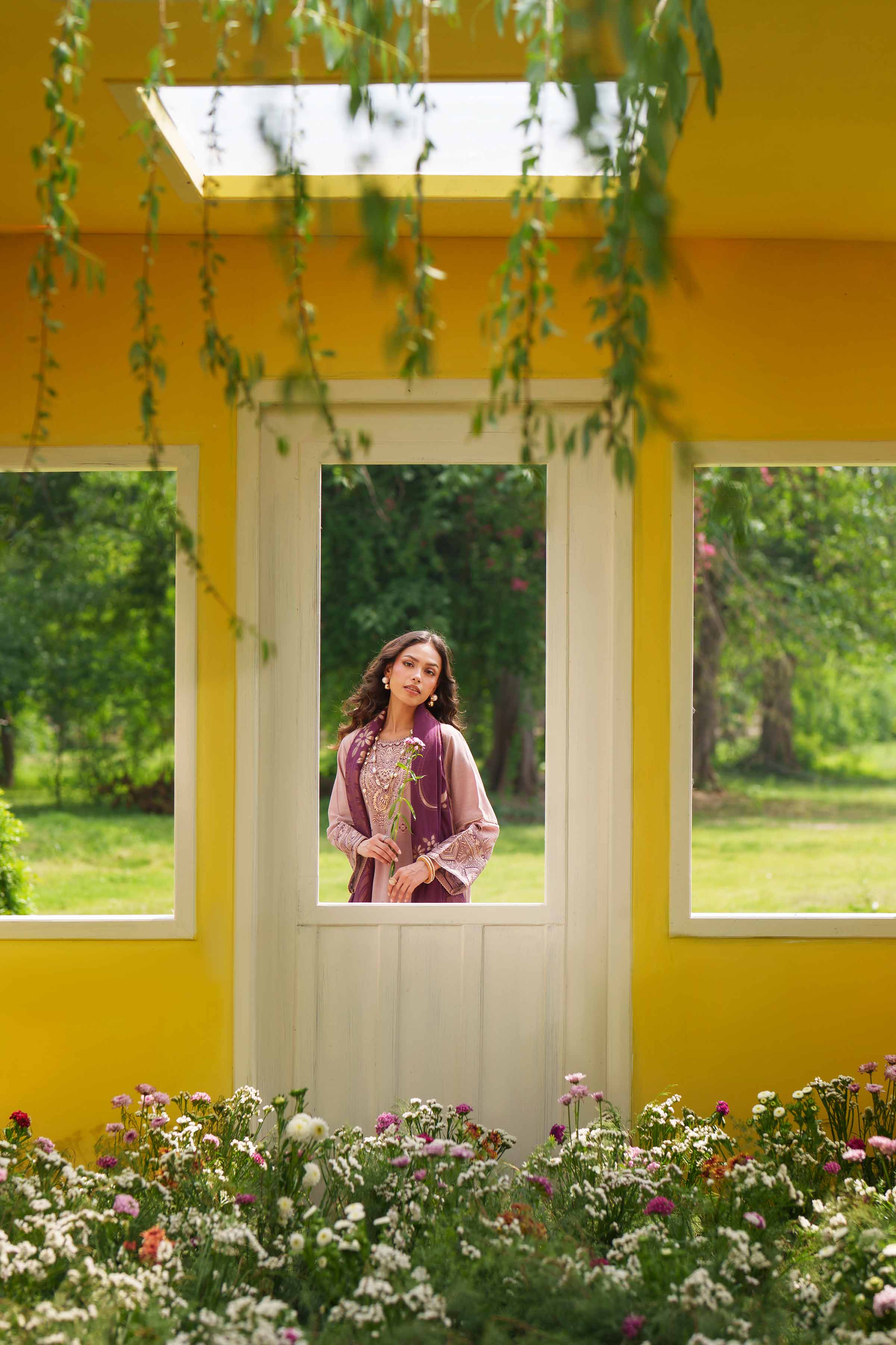 3 Piece - Embroidered Suit - PE26-76