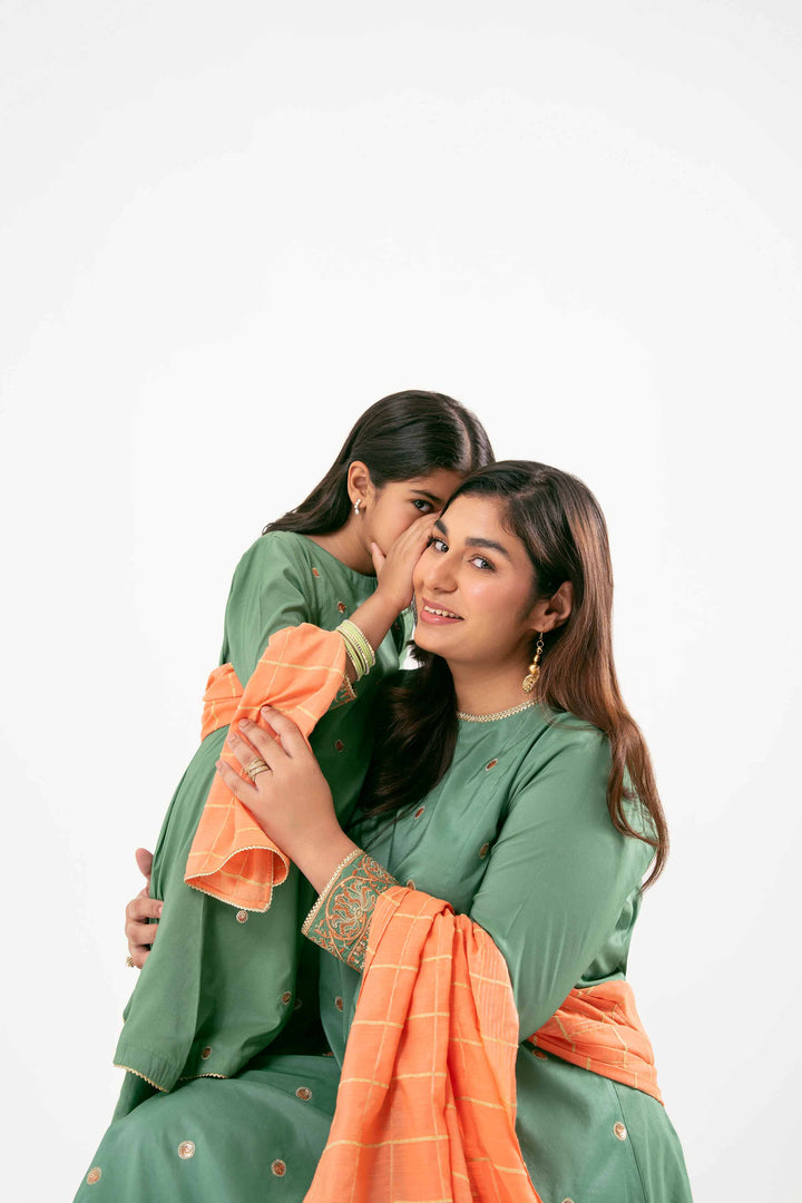 3 Piece - Embroidered Suit - PMD25-19 D for Women - Pret Collection | Nishat | Shop Online