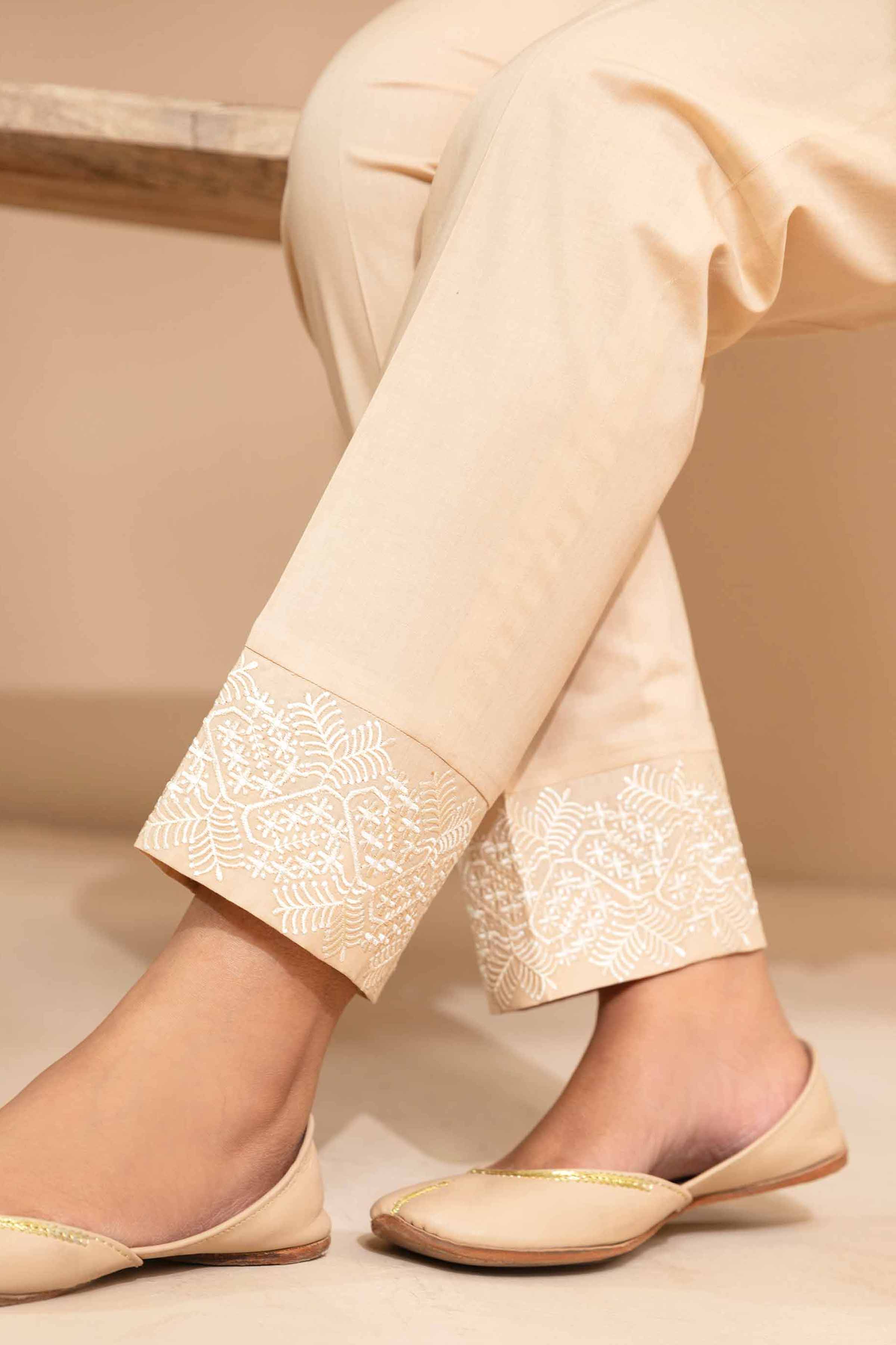 Buy Gloye Women White Self Design Lycra Blend Trousers (3Xl) Online at Best  Prices in India - JioMart.