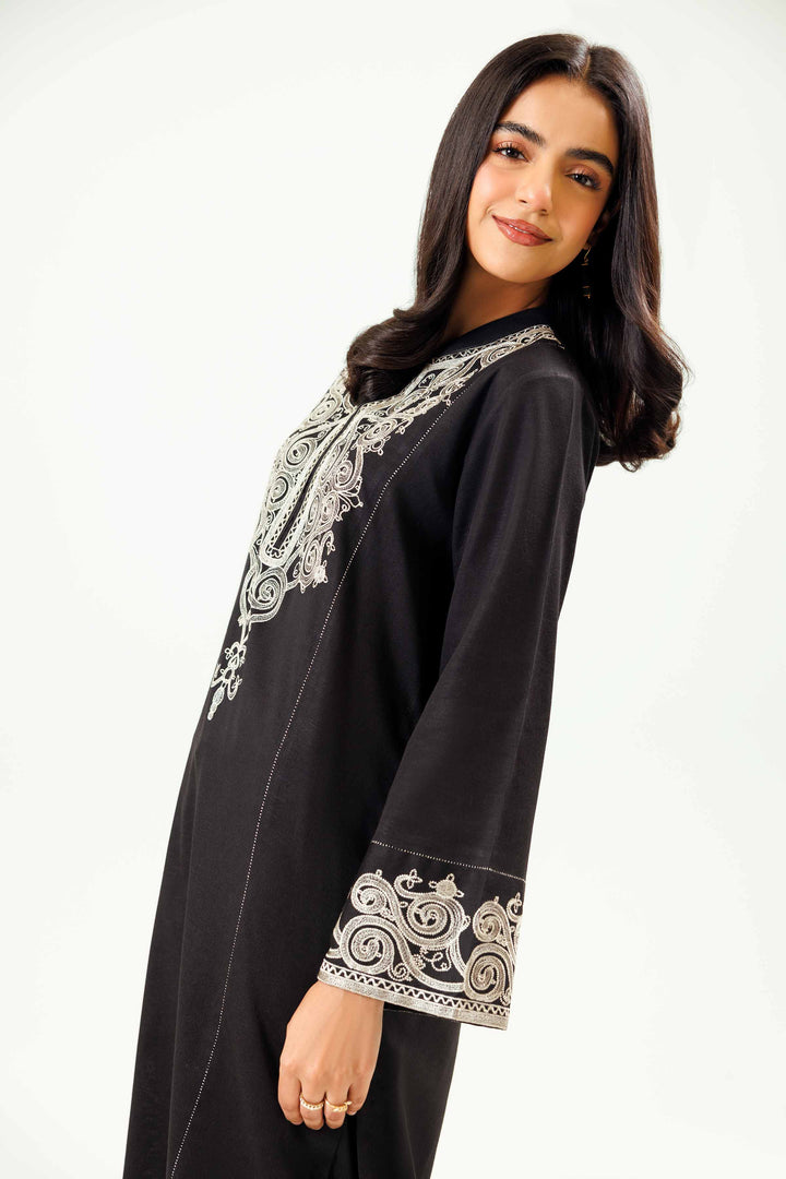 2 Piece Karandi Black Embroidered Winter Suit