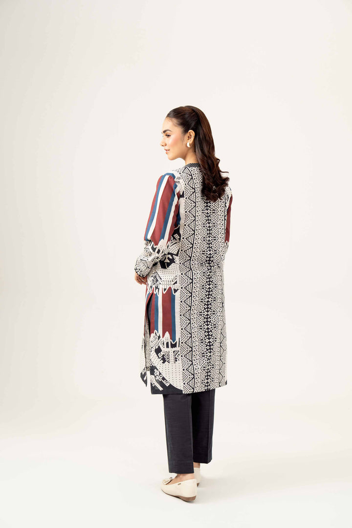 2 Piece Printed Black & White Khaddar Winter Suit