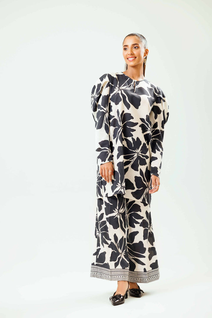 2 Piece Printed Black & White Karandi Winter Co-Ord Set