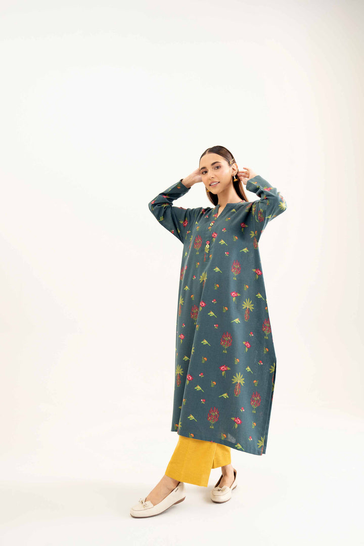 2 Piece Green & Yellow Printed Karandi Winter Suit