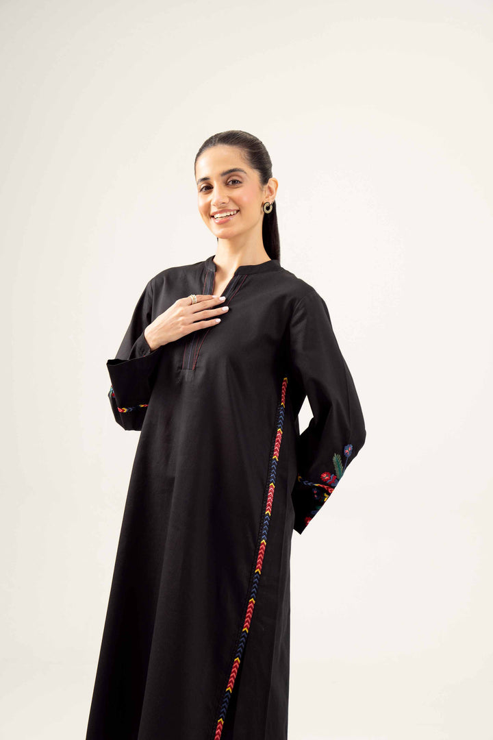 2 Piece Embroidered Black Karandi Winter Suit