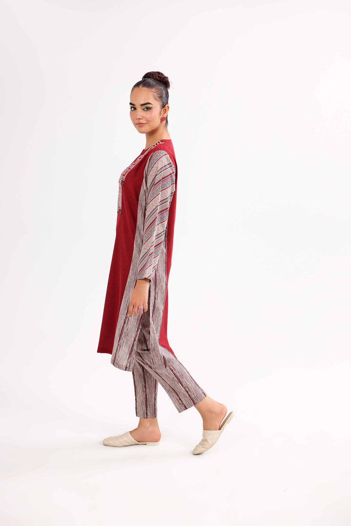 2 Piece Printed Embroidered Maroon Karandi Winter Suit