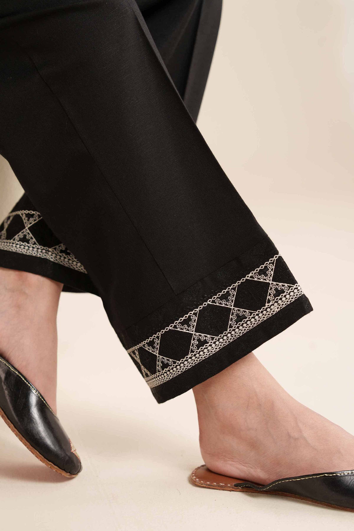 Embroidered Trousers - PW25-127 for Women - Pret Collection | Nishat | Shop Online